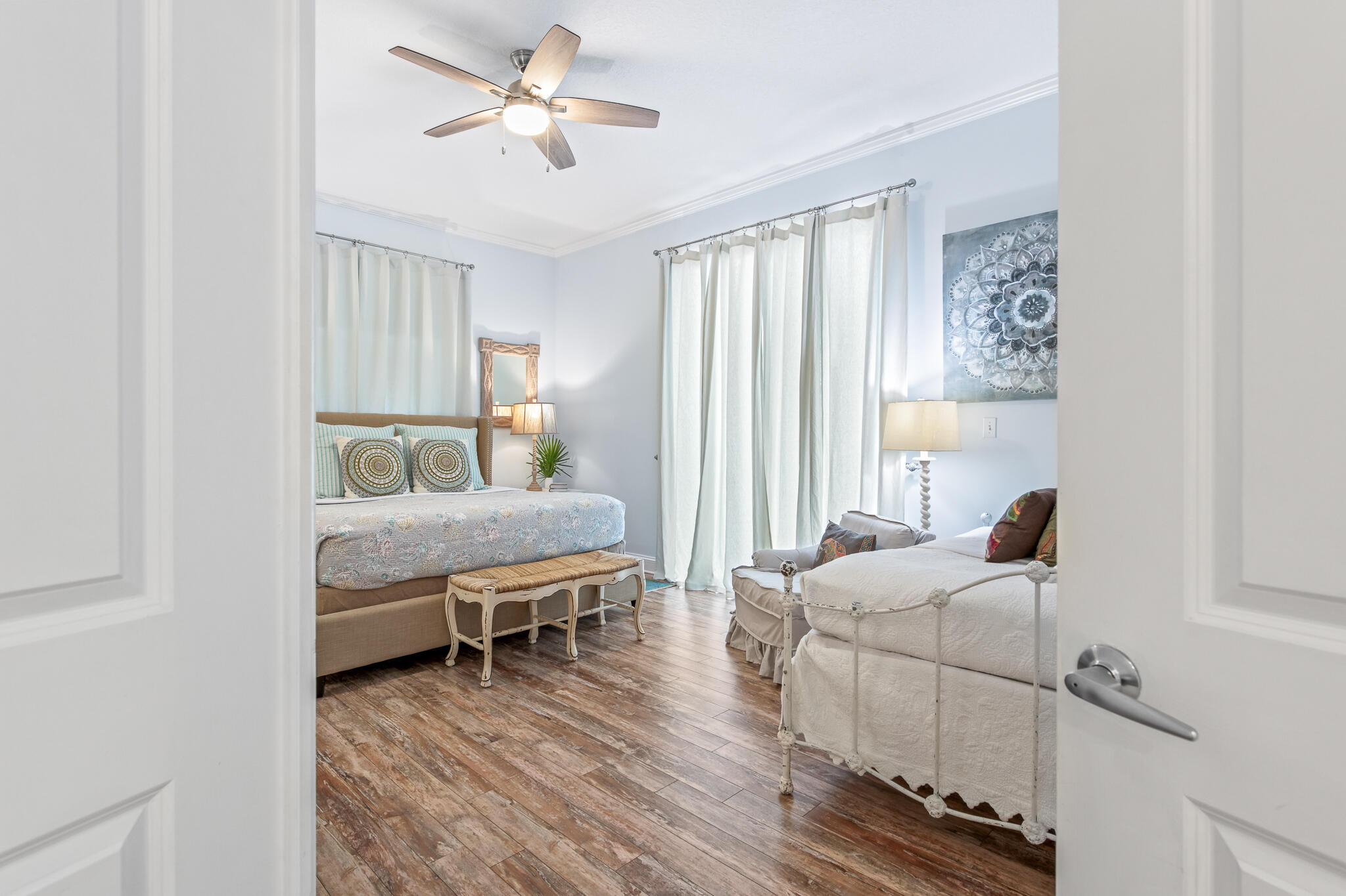 ALEXANDER AT PALM COURT - Residential