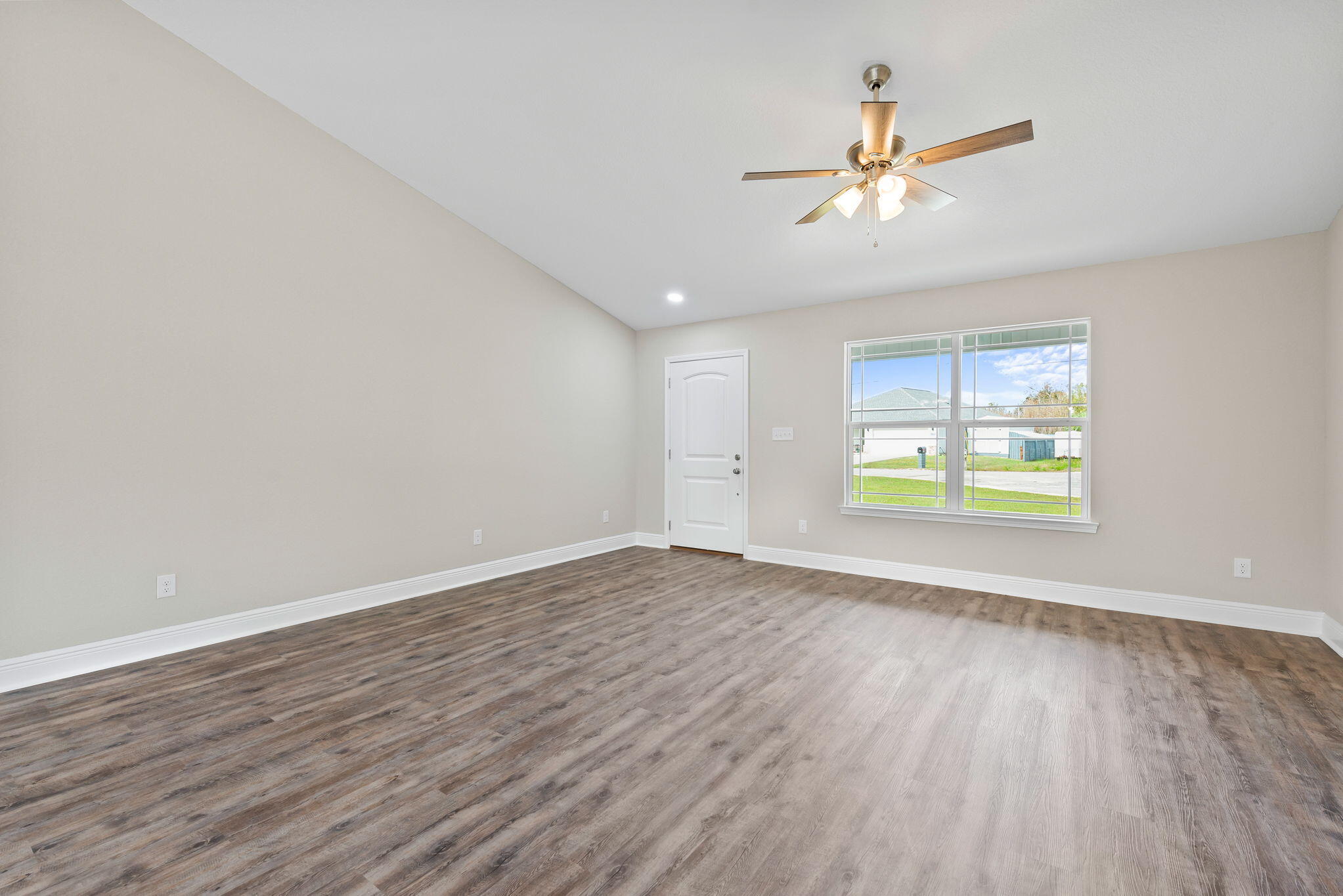 SANTA ROSA SHORES EAST - Residential