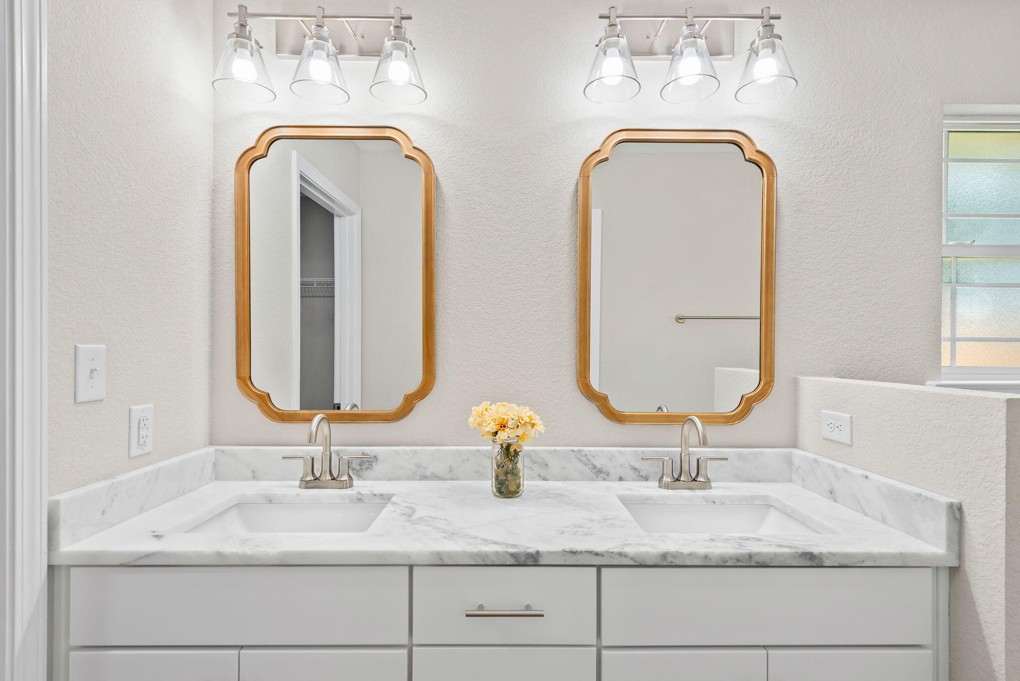 SANTA ROSA SHORES EAST - Residential