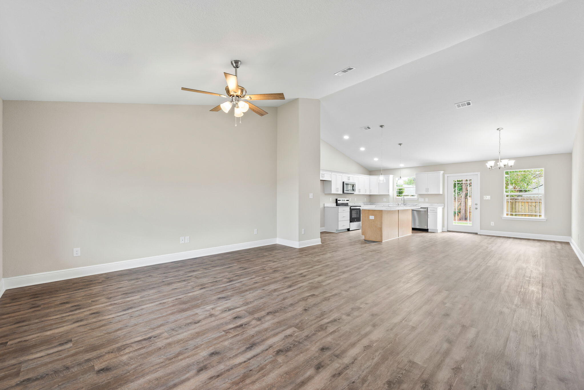 SANTA ROSA SHORES EAST - Residential