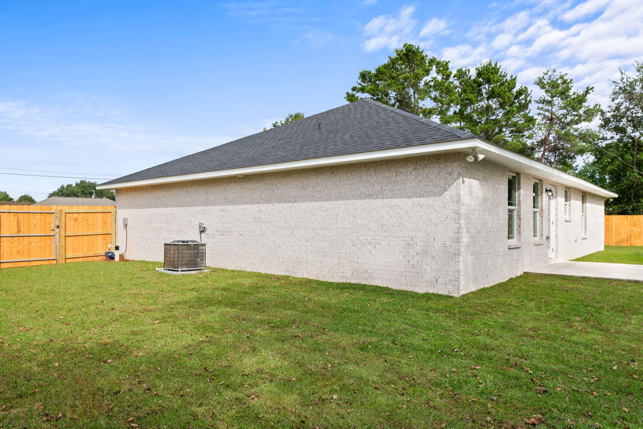 SANTA ROSA SHORES EAST - Residential