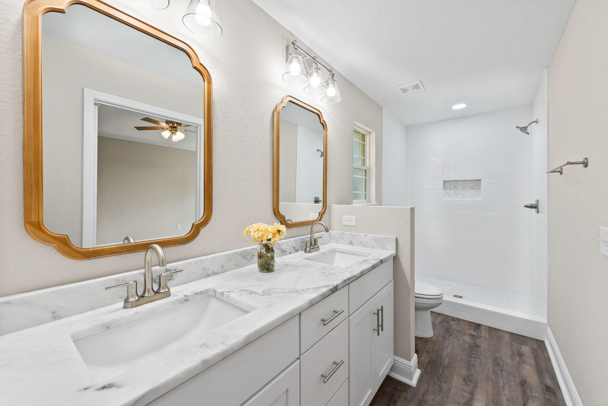 SANTA ROSA SHORES EAST - Residential