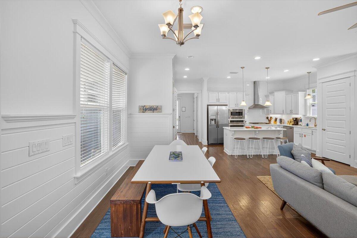 HIGHLAND PARKS - Residential Lease