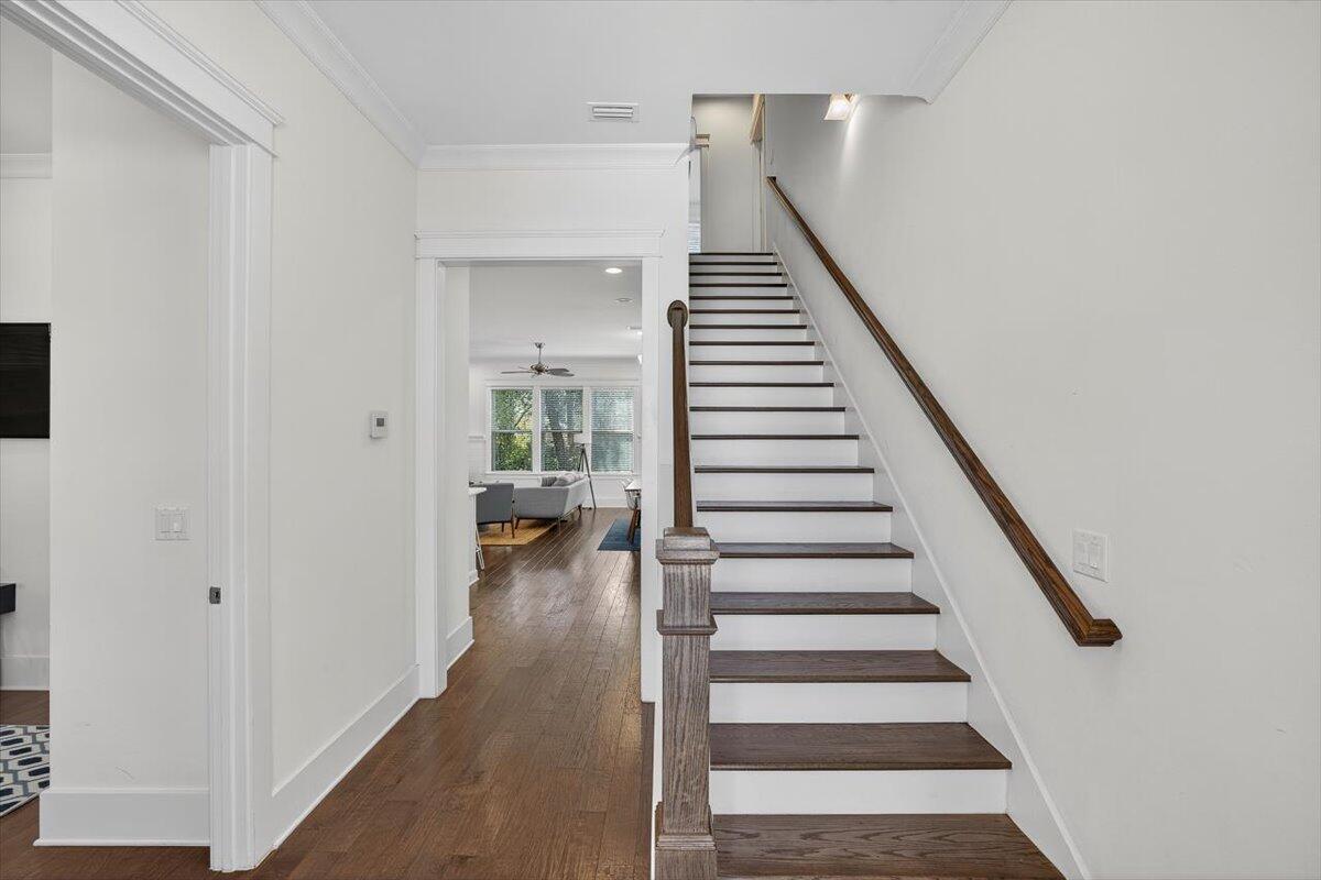 HIGHLAND PARKS - Residential Lease