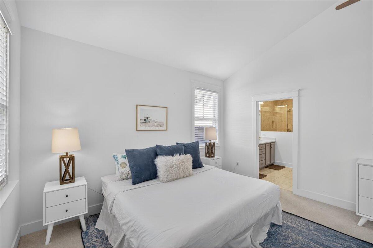 HIGHLAND PARKS - Residential Lease