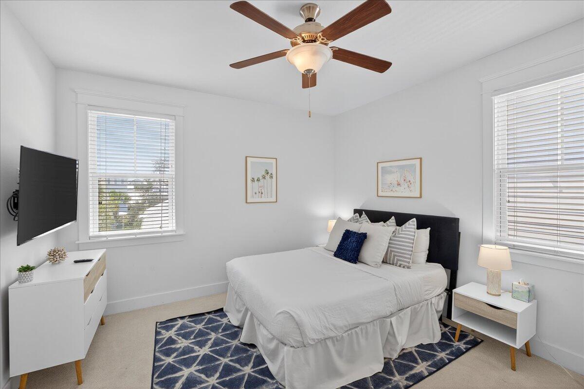HIGHLAND PARKS - Residential Lease