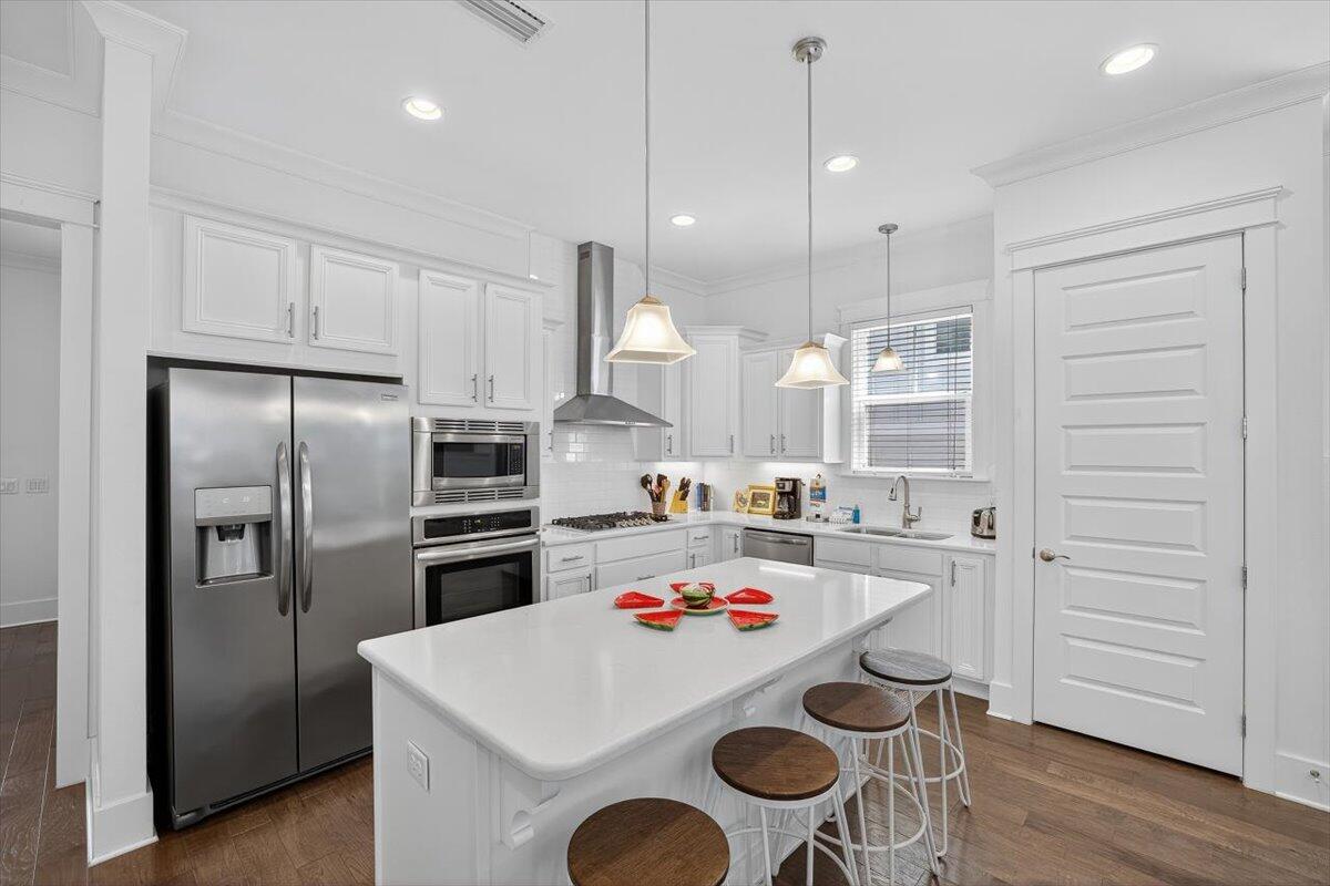 HIGHLAND PARKS - Residential Lease