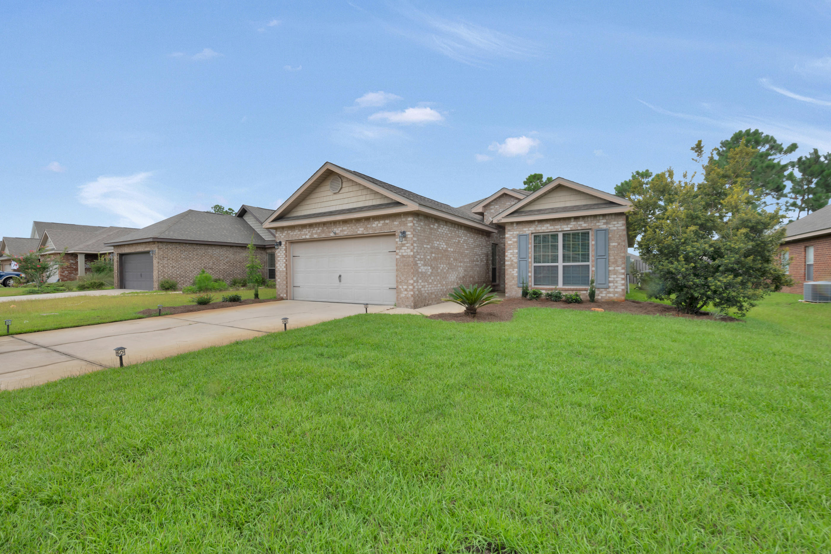 DRIFTWOOD ESTATES - Residential Lease