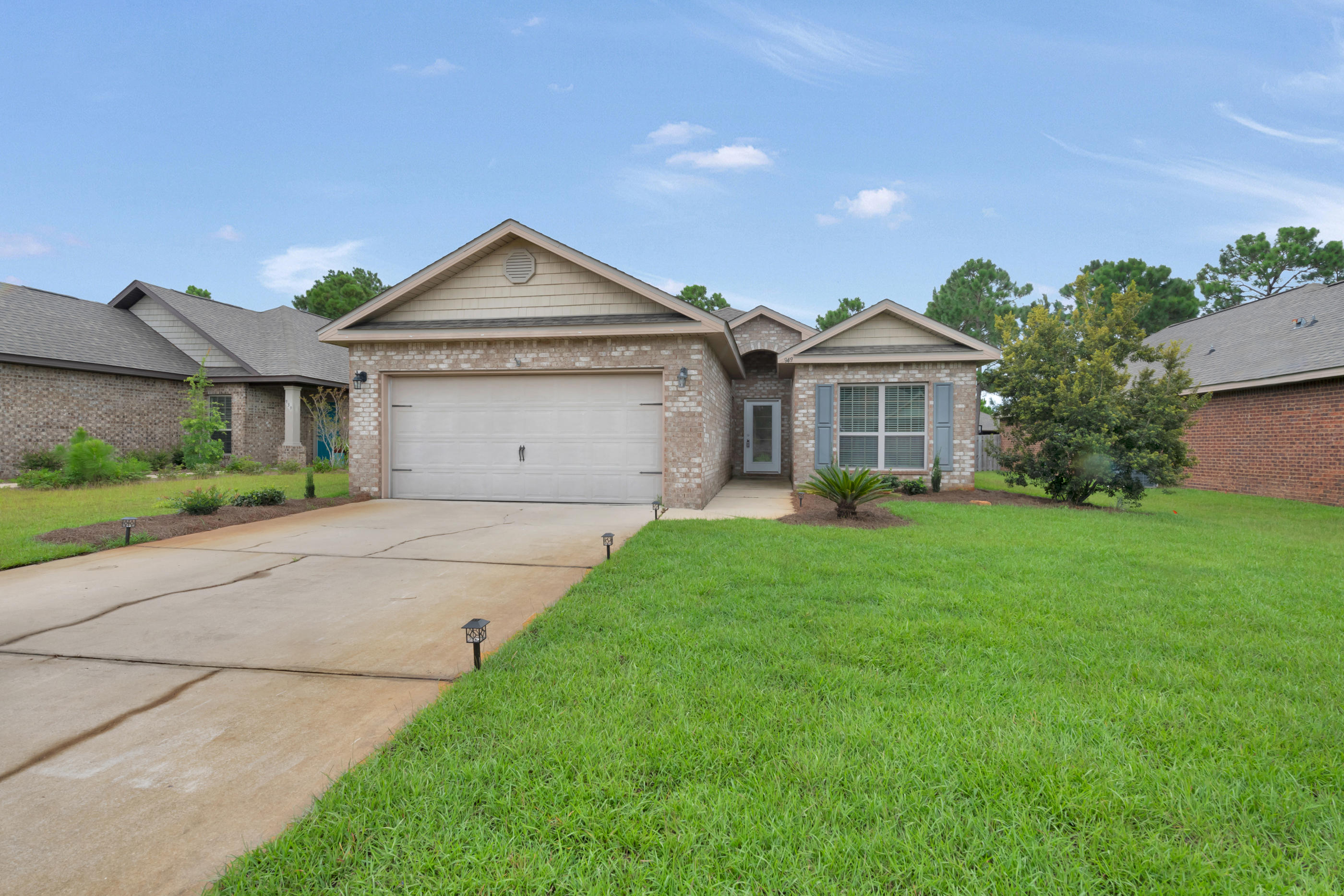 DRIFTWOOD ESTATES - Residential Lease