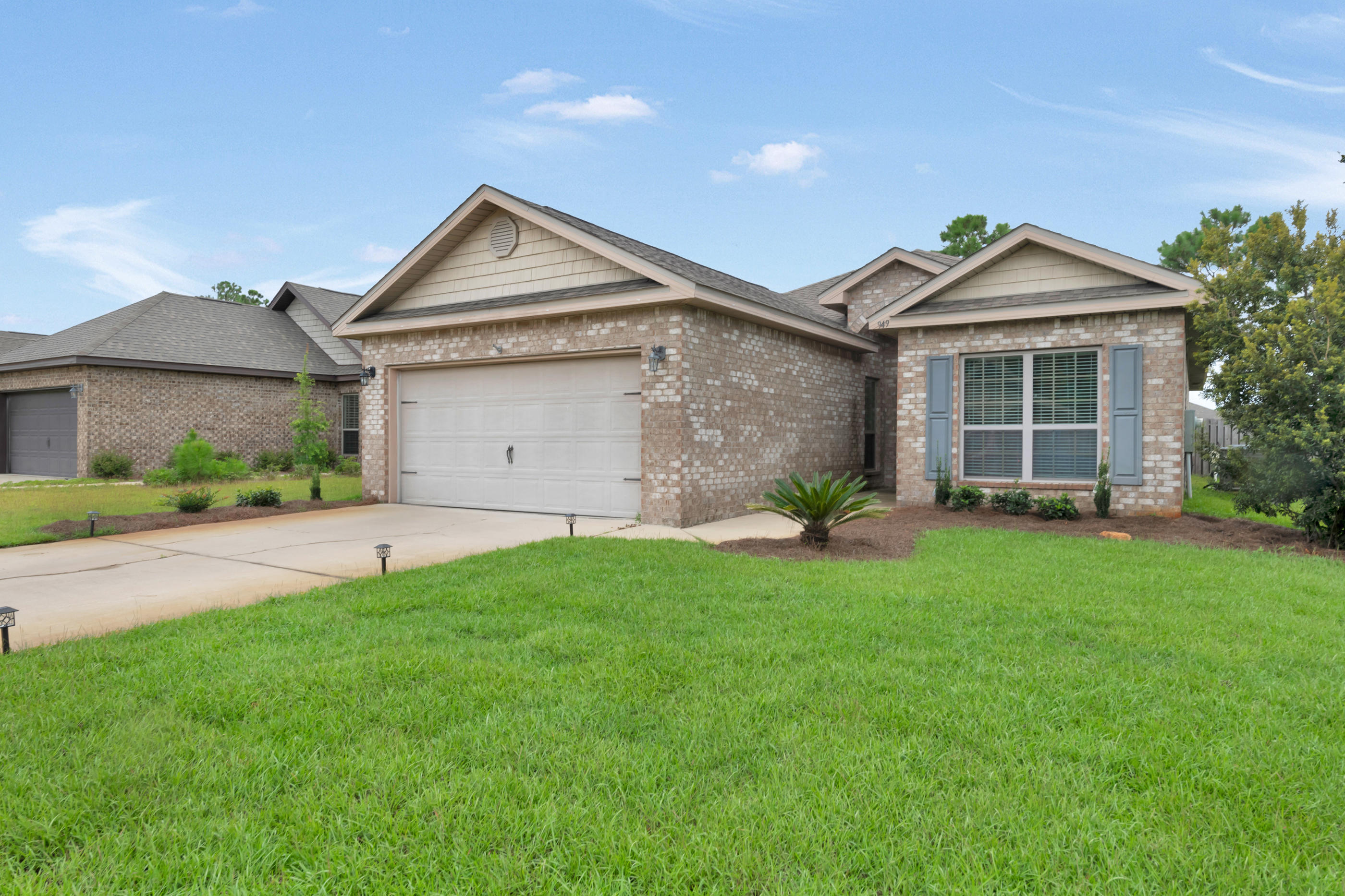 DRIFTWOOD ESTATES - Residential Lease