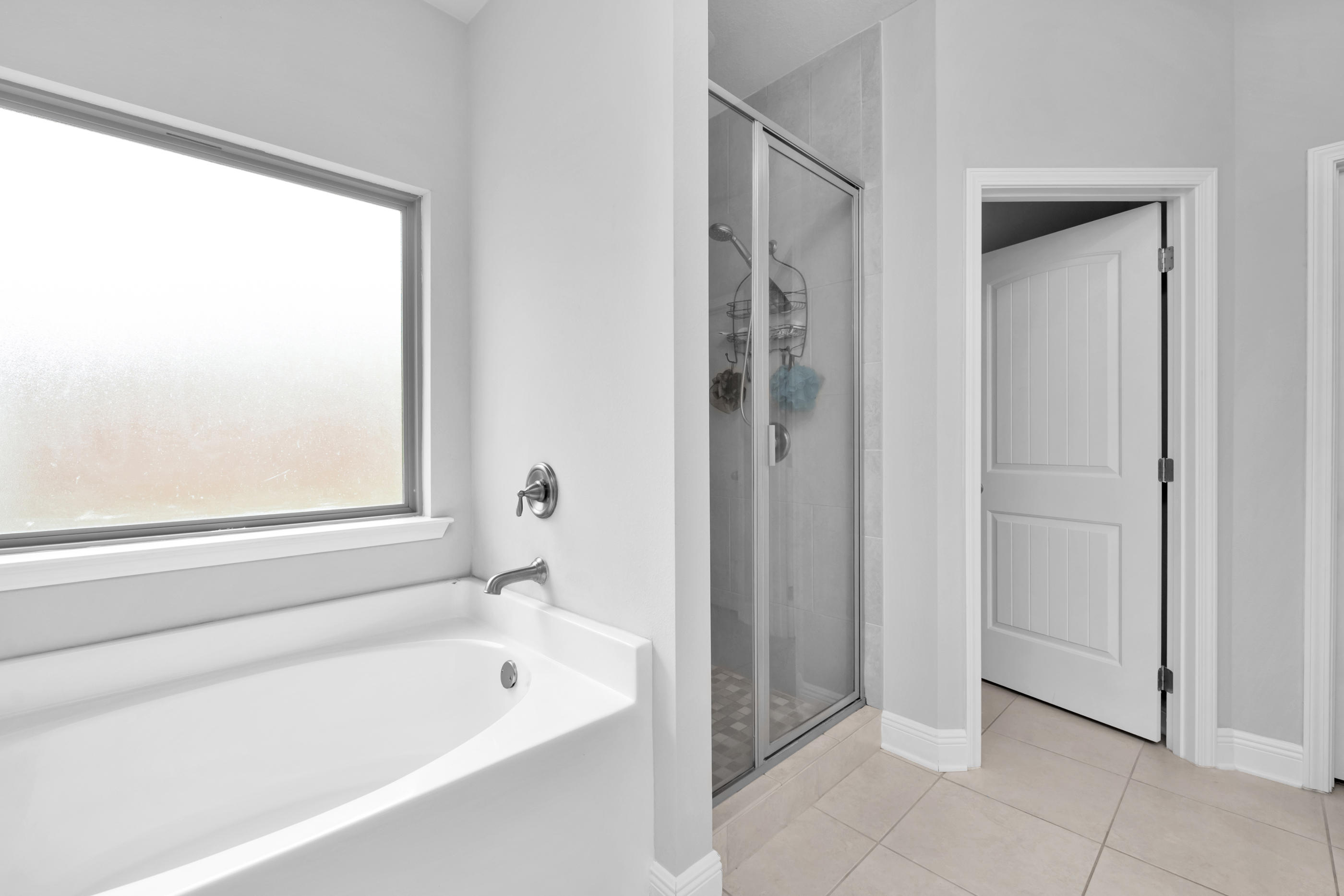 DRIFTWOOD ESTATES - Residential Lease