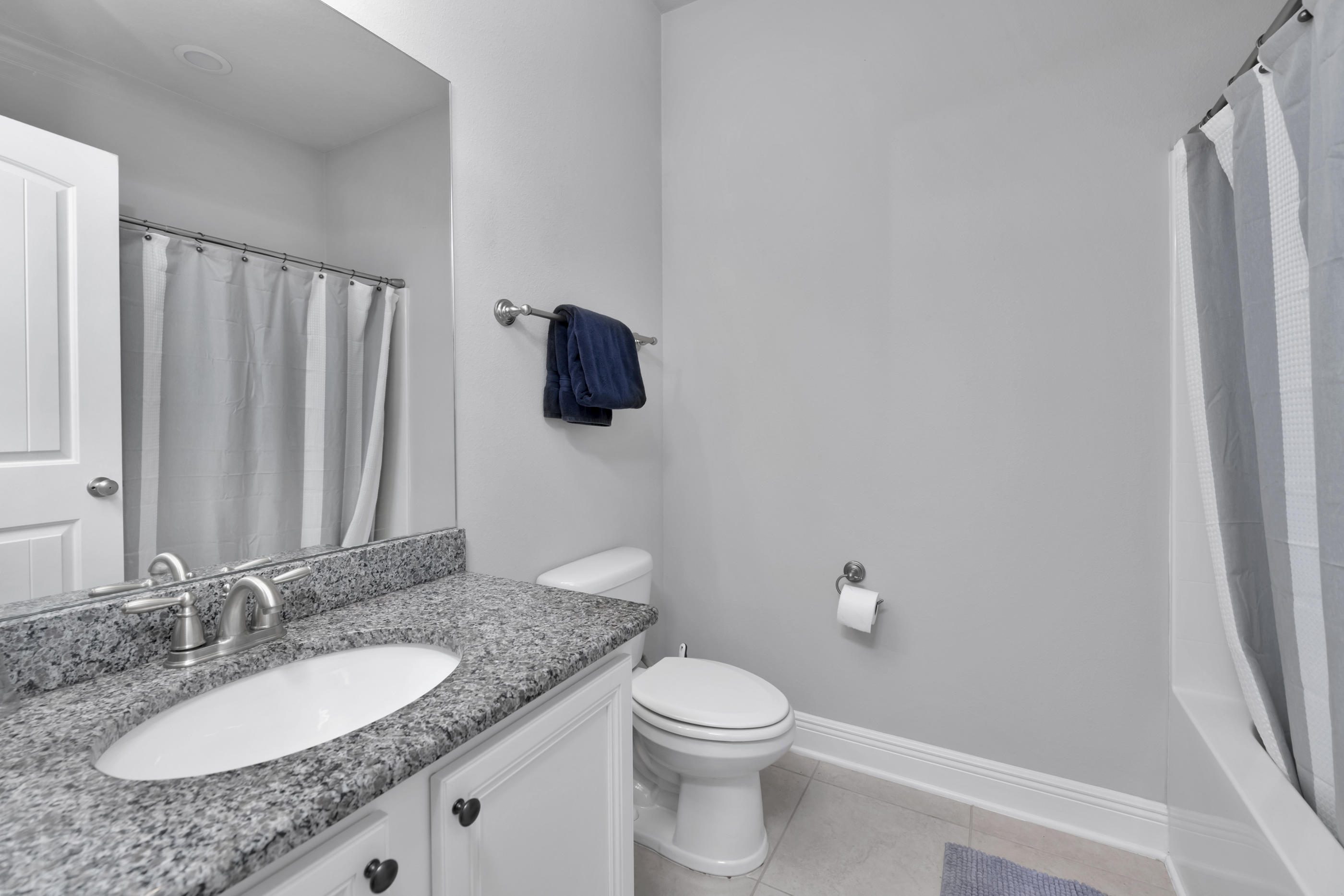 DRIFTWOOD ESTATES - Residential Lease