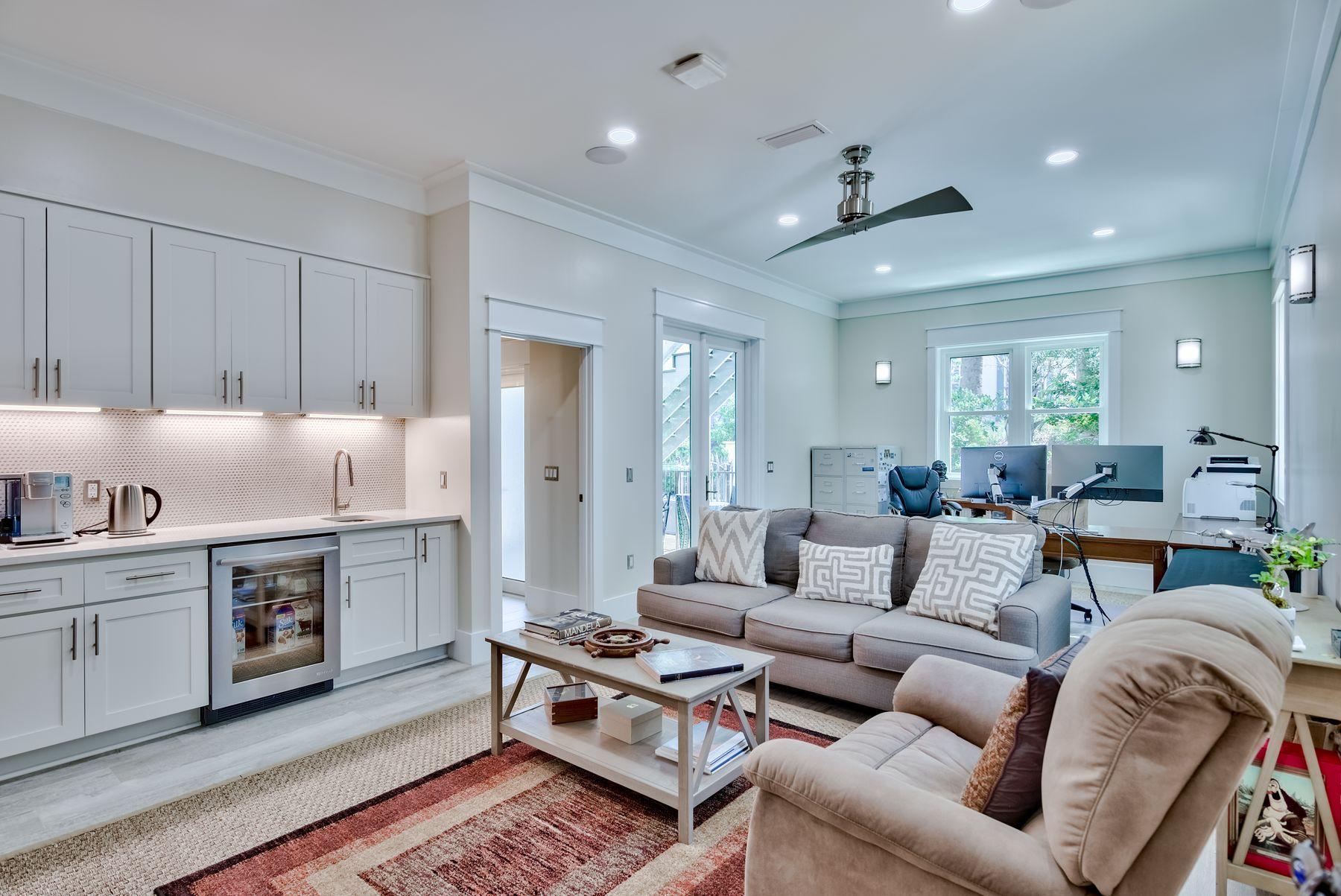 SEAWINDS S/D - Residential
