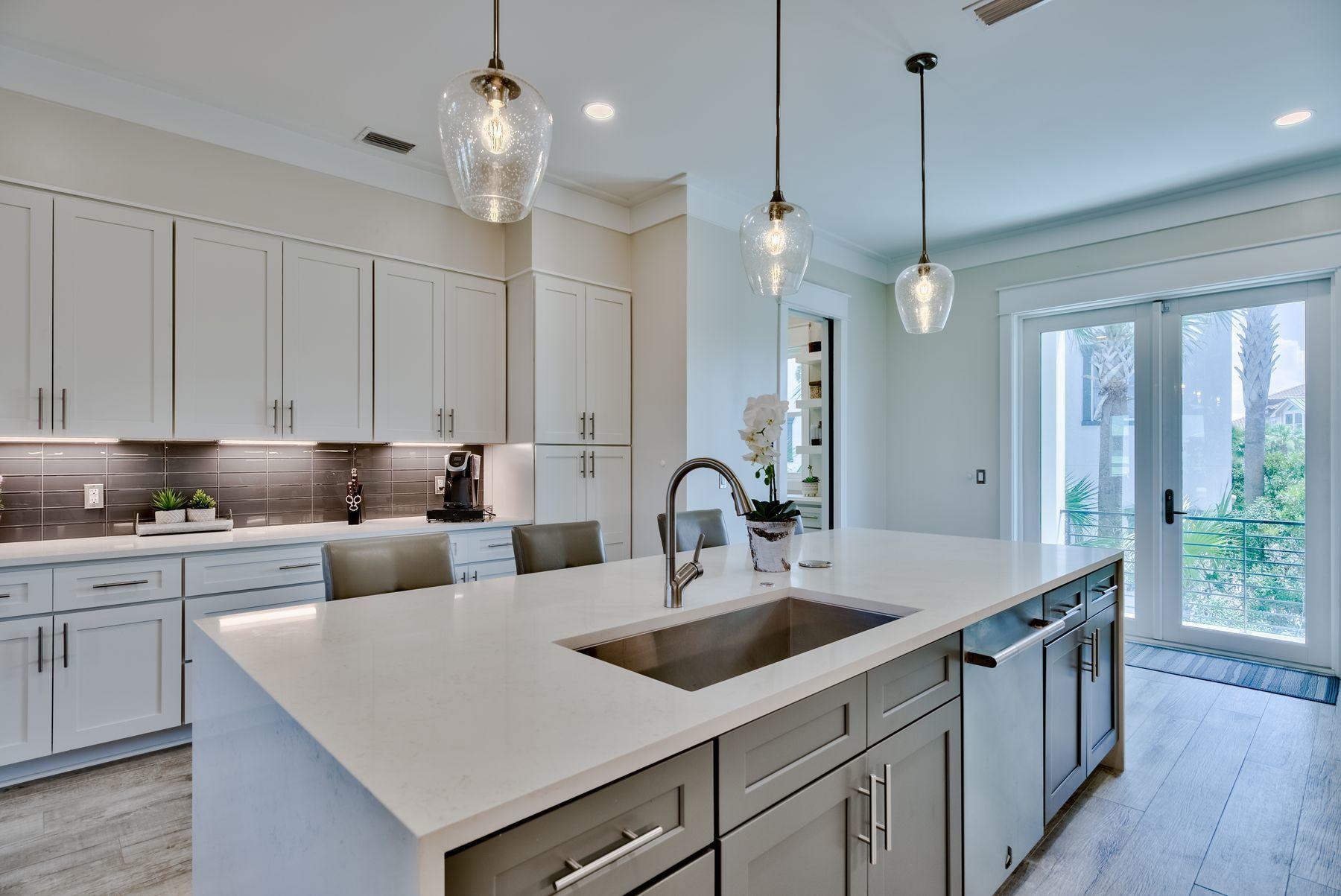 SEAWINDS S/D - Residential