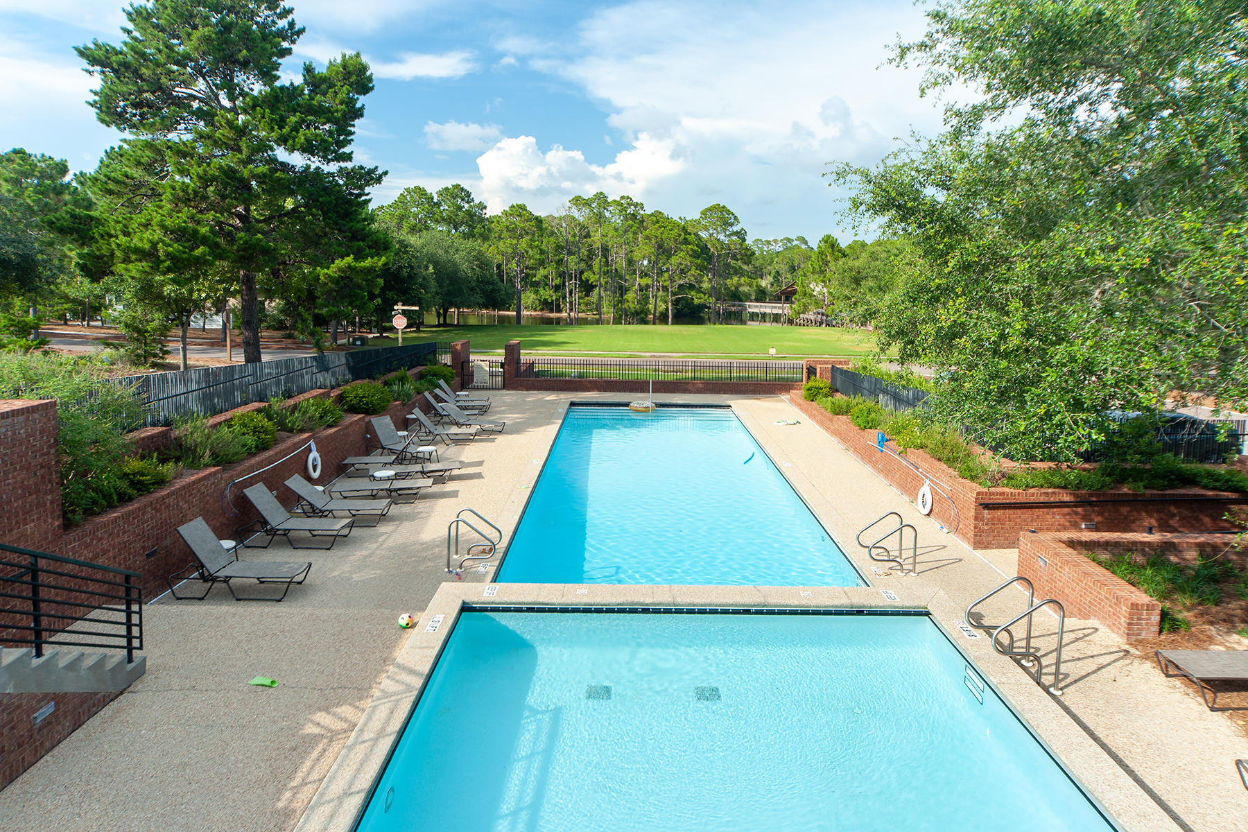 FOREST LAKES S/D - Residential