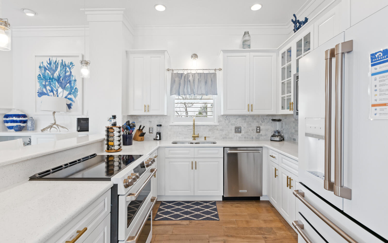 BLUE MOUNTAIN BEACH - Residential