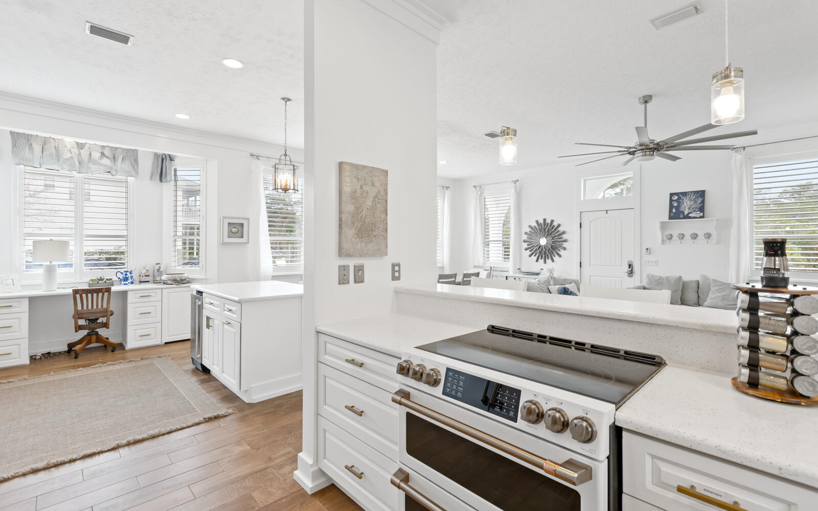 BLUE MOUNTAIN BEACH - Residential