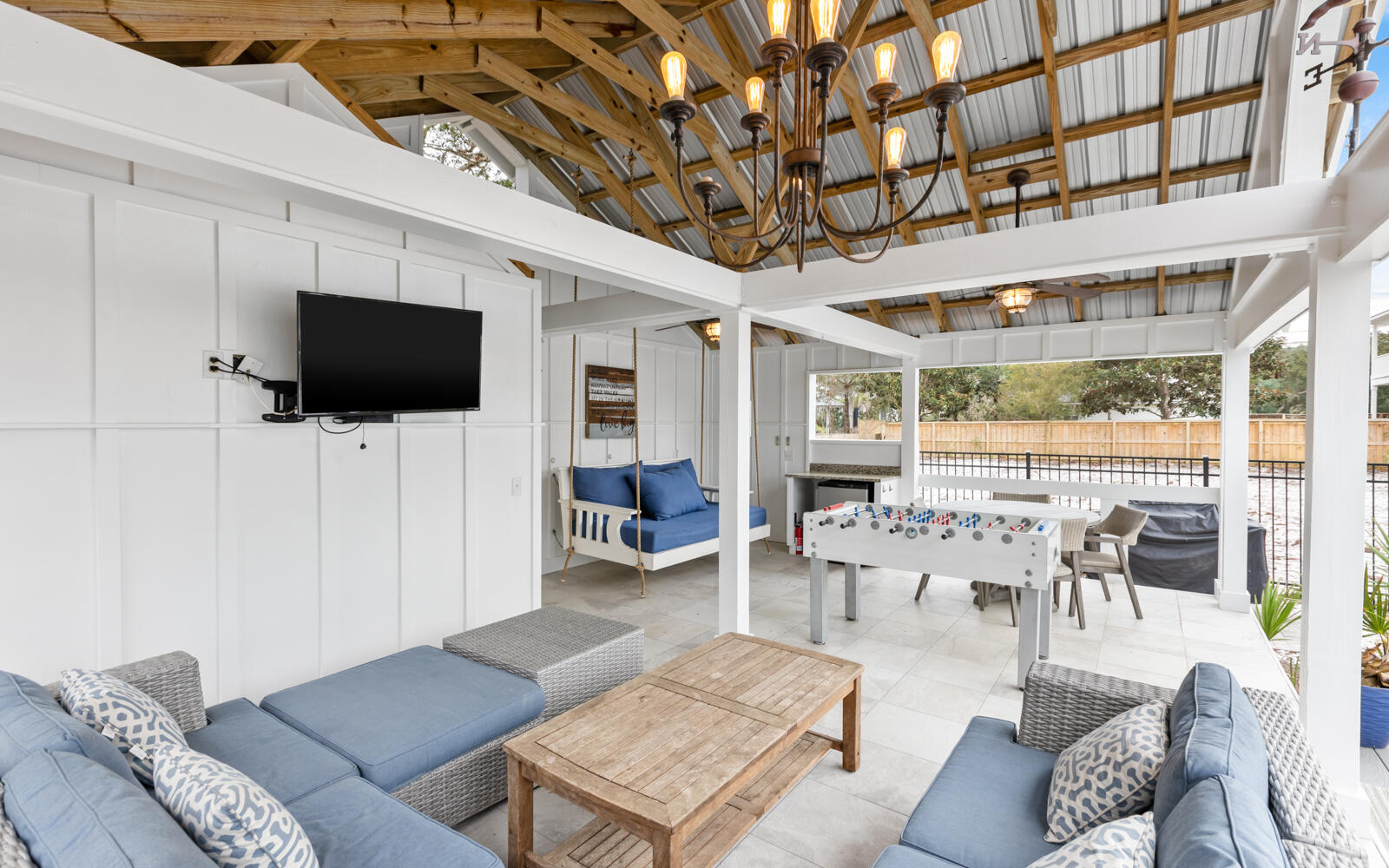 BLUE MOUNTAIN BEACH - Residential