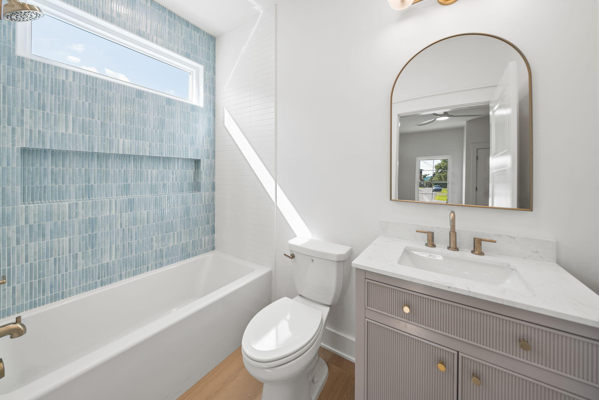 HOLIDAY BEACH UNIT 04 - Residential