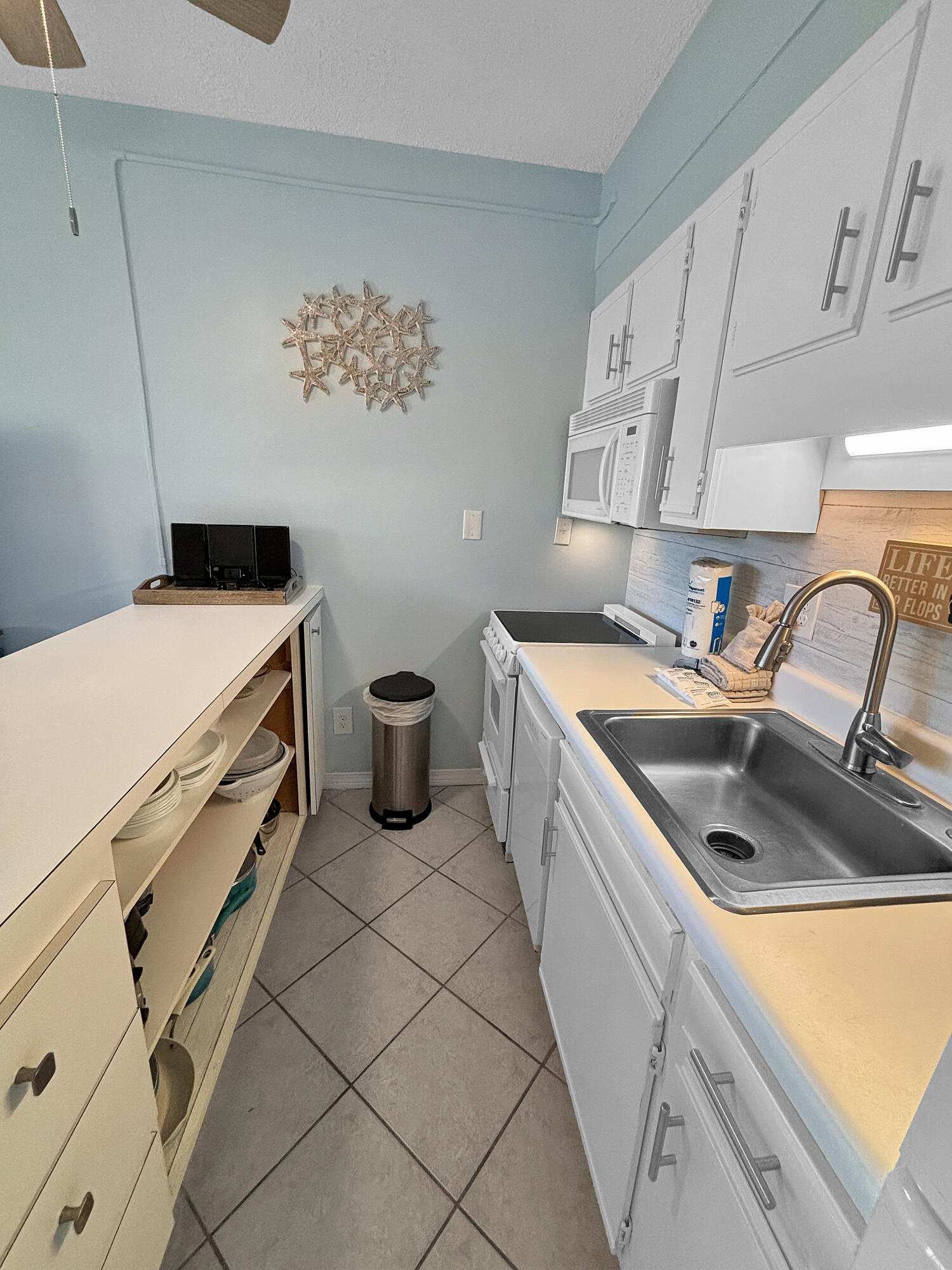 SILVER DUNES CONDO - Residential