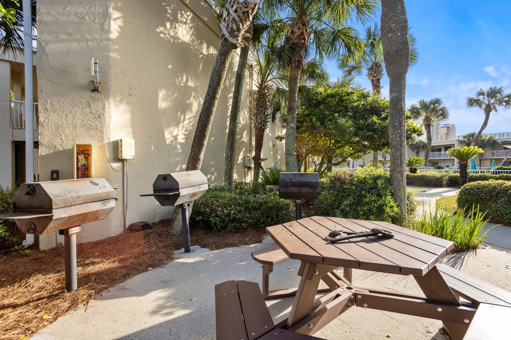 SILVER DUNES CONDO - Residential