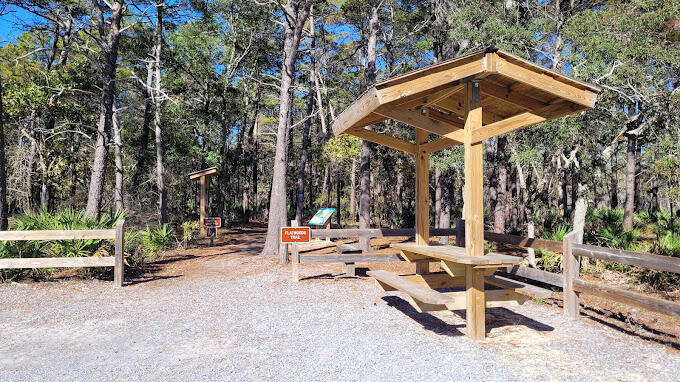 MAGNOLIA BEACH - Land