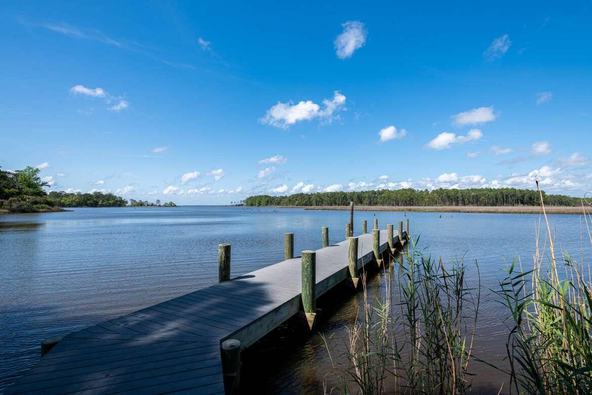 MAGNOLIA BEACH - Land