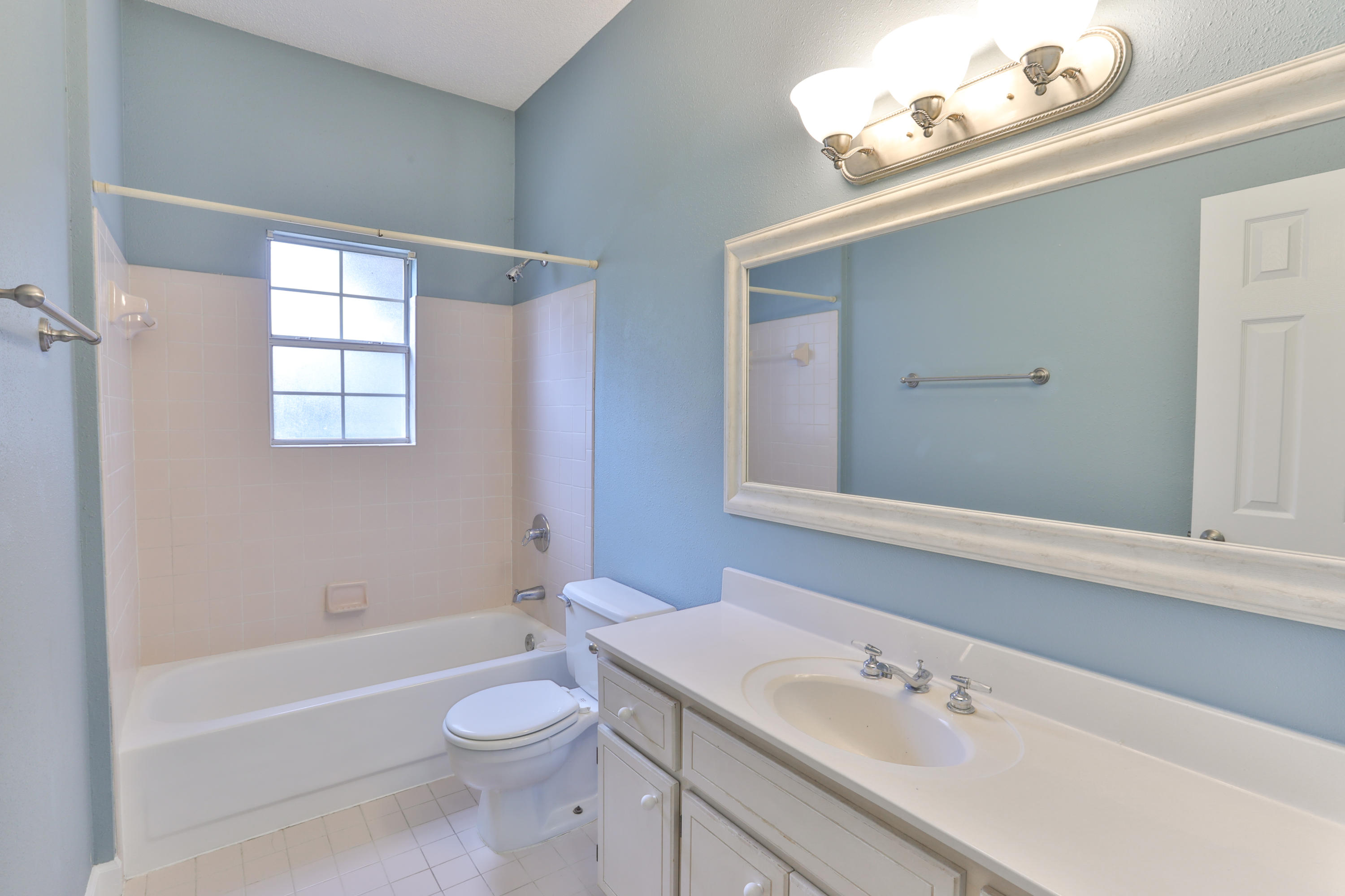 RIDGE WOOD MANOR - Residential