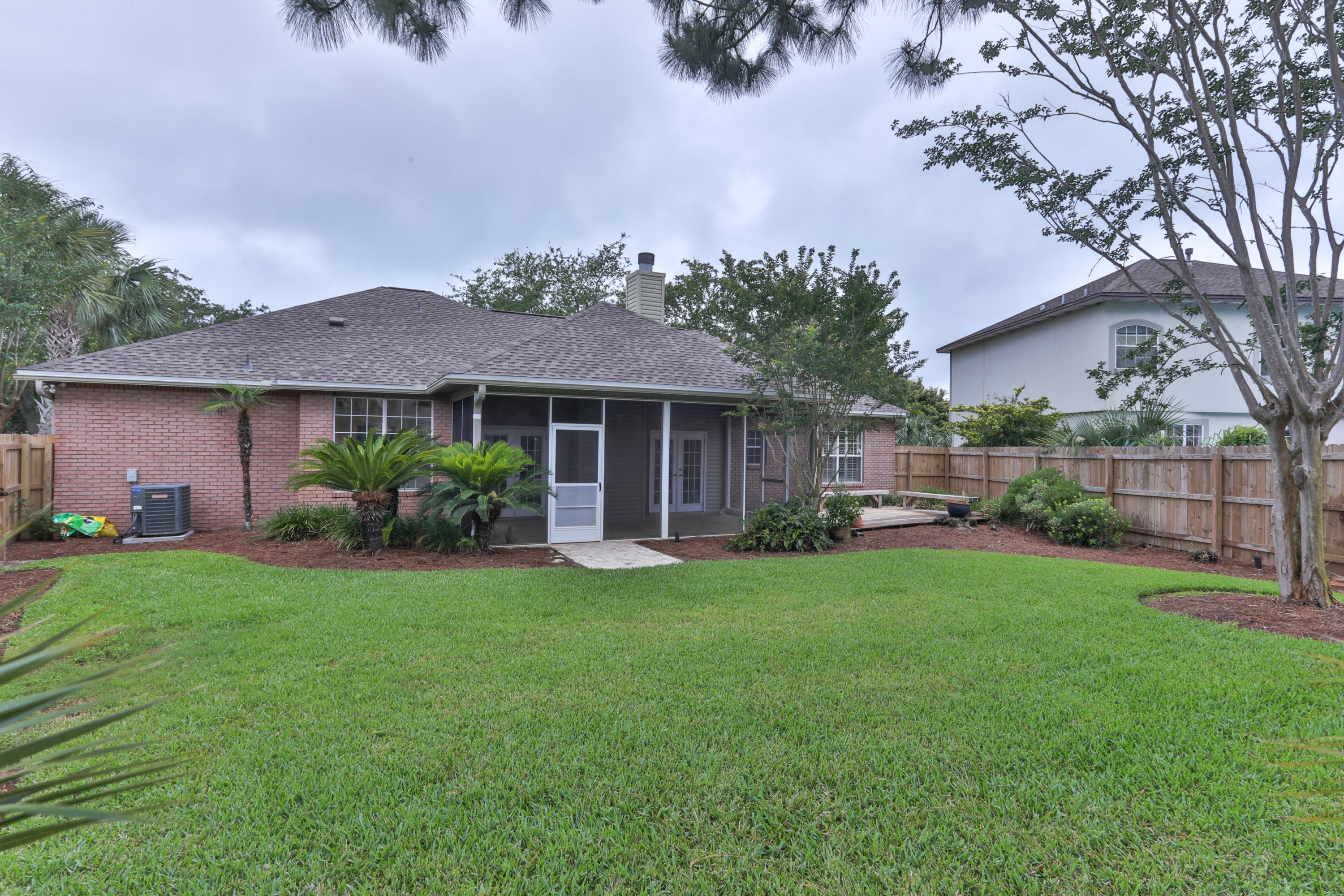 RIDGE WOOD MANOR - Residential