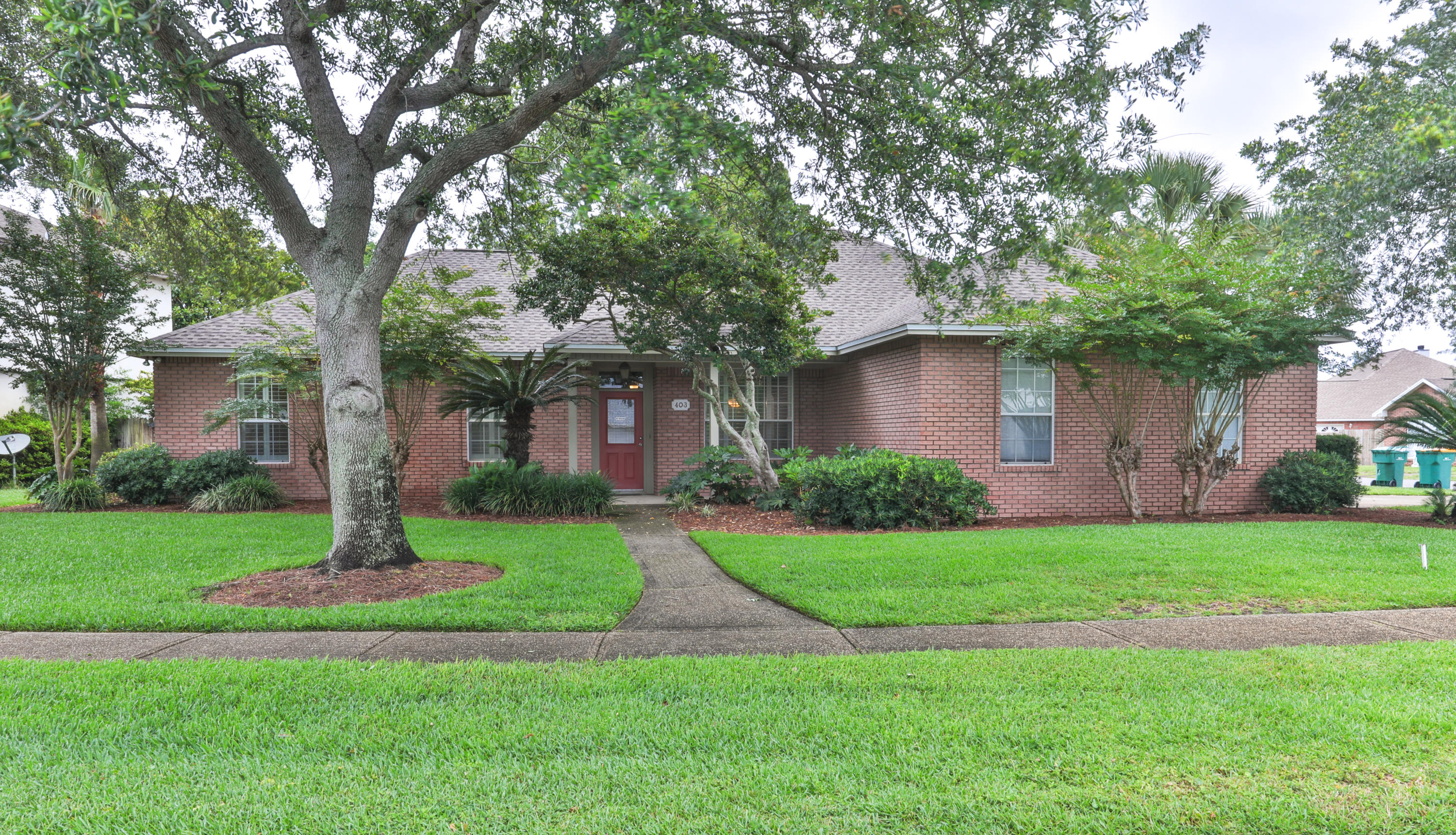 RIDGE WOOD MANOR - Residential