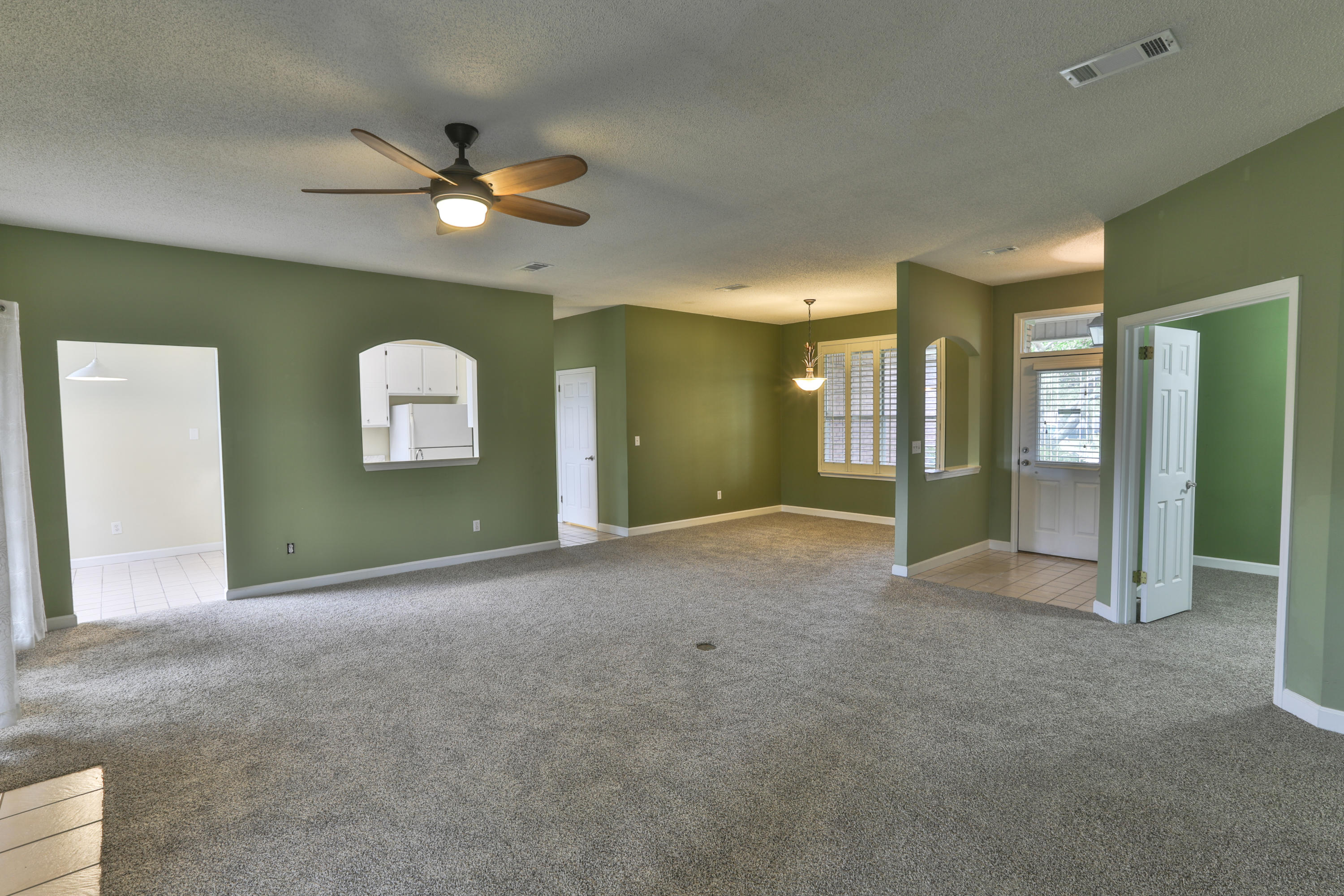 RIDGE WOOD MANOR - Residential