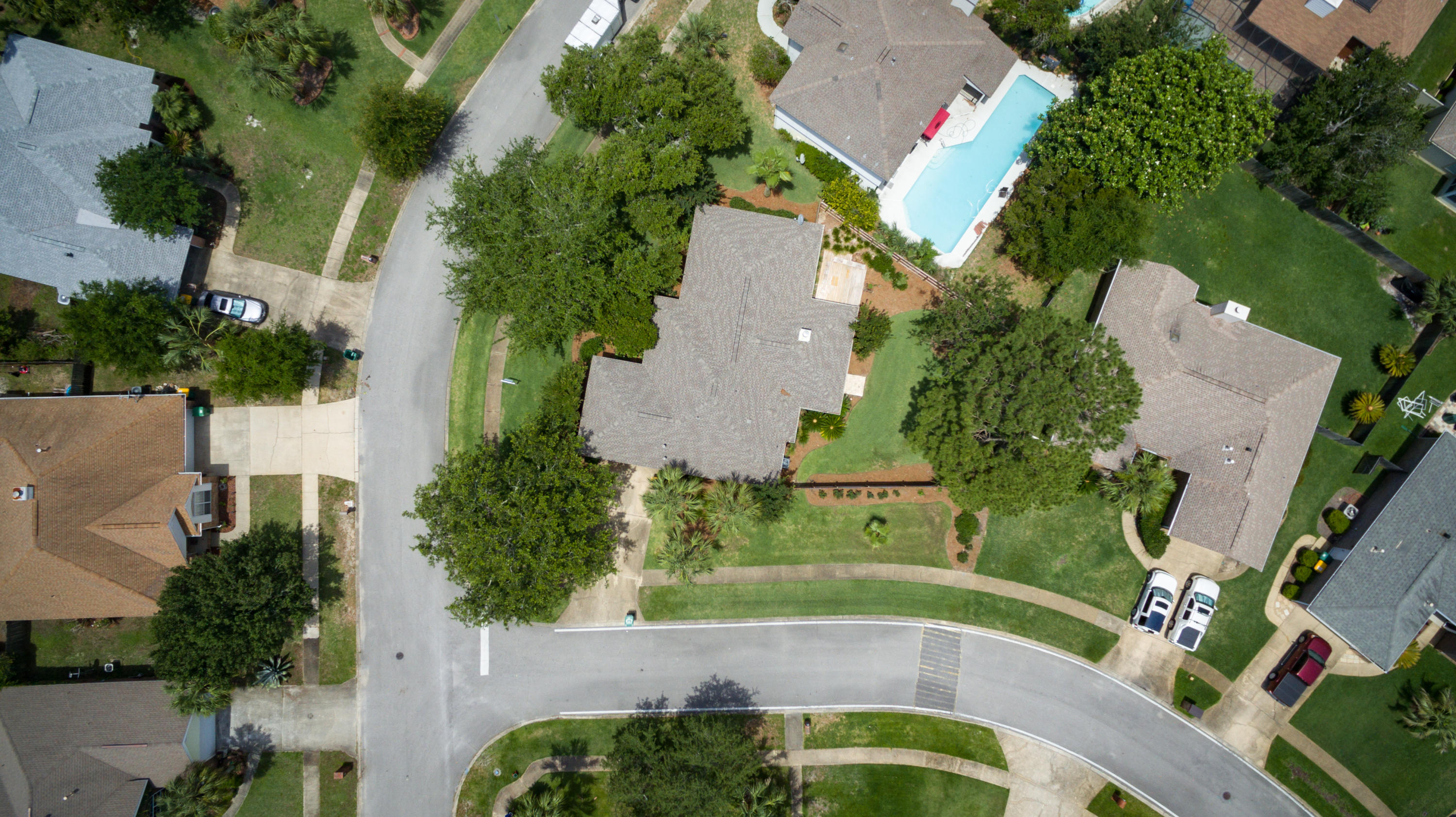 RIDGE WOOD MANOR - Residential