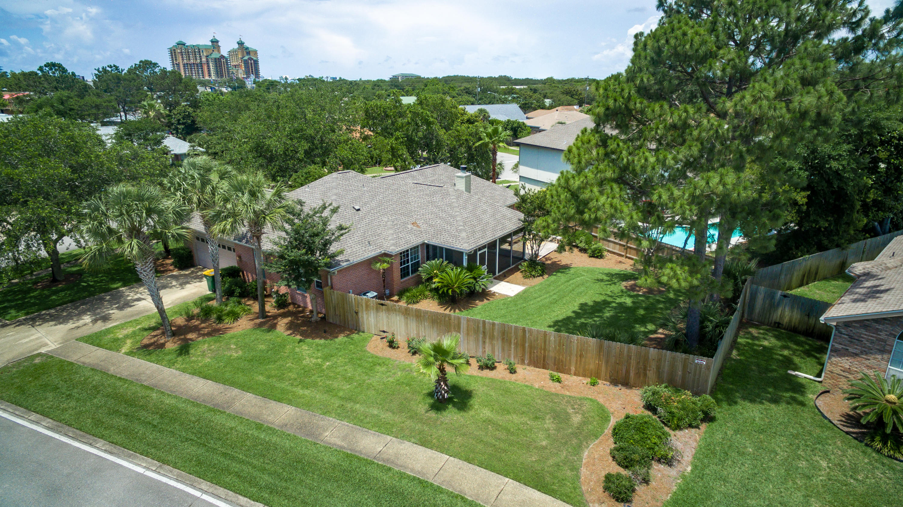 RIDGE WOOD MANOR - Residential