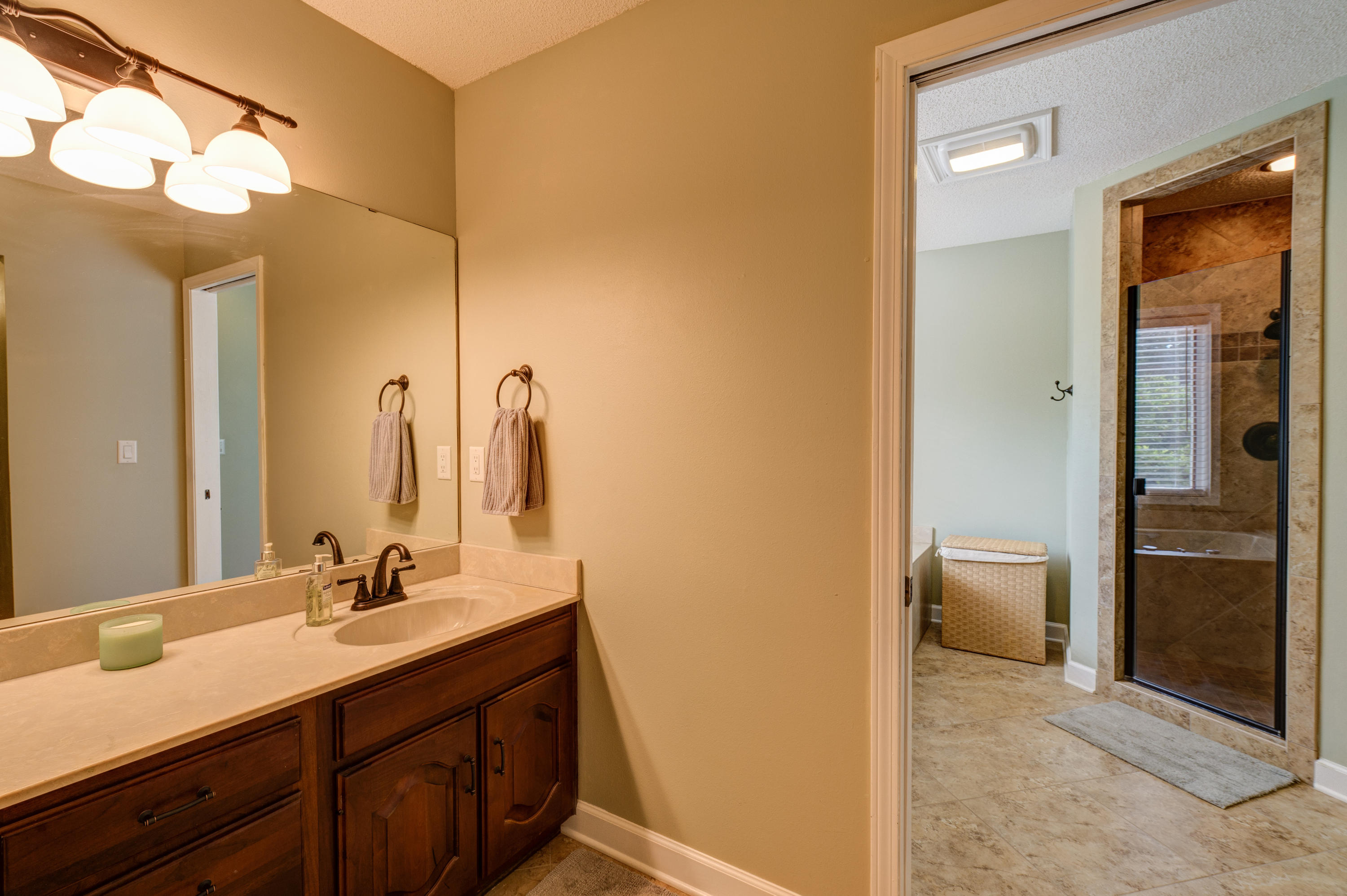 WINDWARD PH II - Residential