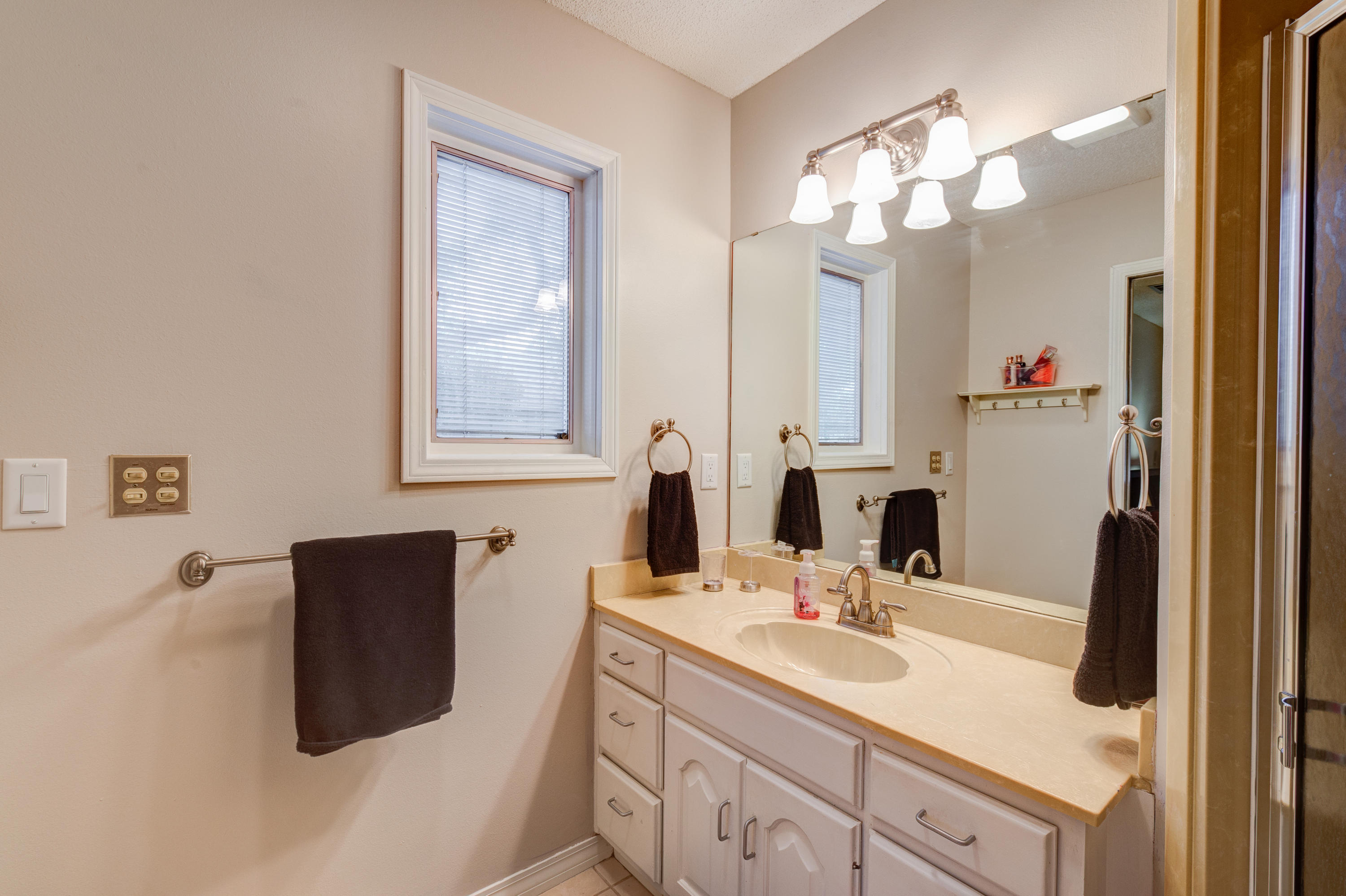 WINDWARD PH II - Residential