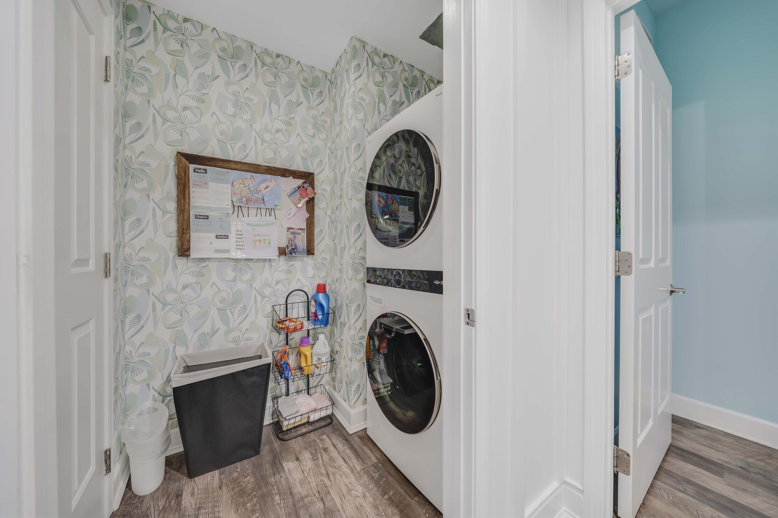 REFLECTIONS - Residential