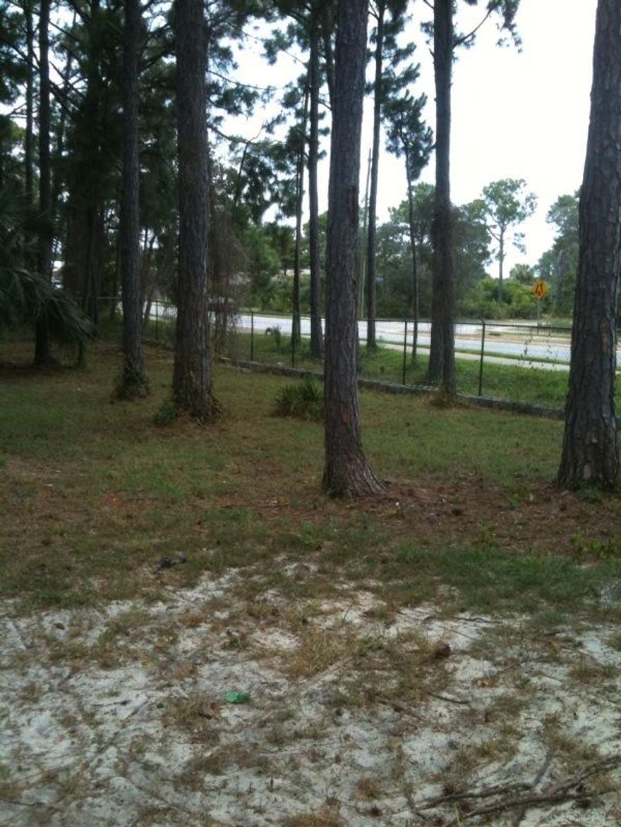 UN-BELIEVABLE **PRICE REDUCTION*** FOR RETAIL OR OFFICE! This TWO PARCEL property is located on the popular busy corner of Main street and Legion drive in Destin! These two attached parcels, one with brick building 2,646/sf and the other 0.37 acreage, ready to be developed for expansion or additional parking. Property great for Watercraft Sales, Restaurant, Mini Mart, General Contractor, Medical or Professional Office Space. Great egress/ingress on three points of this property.