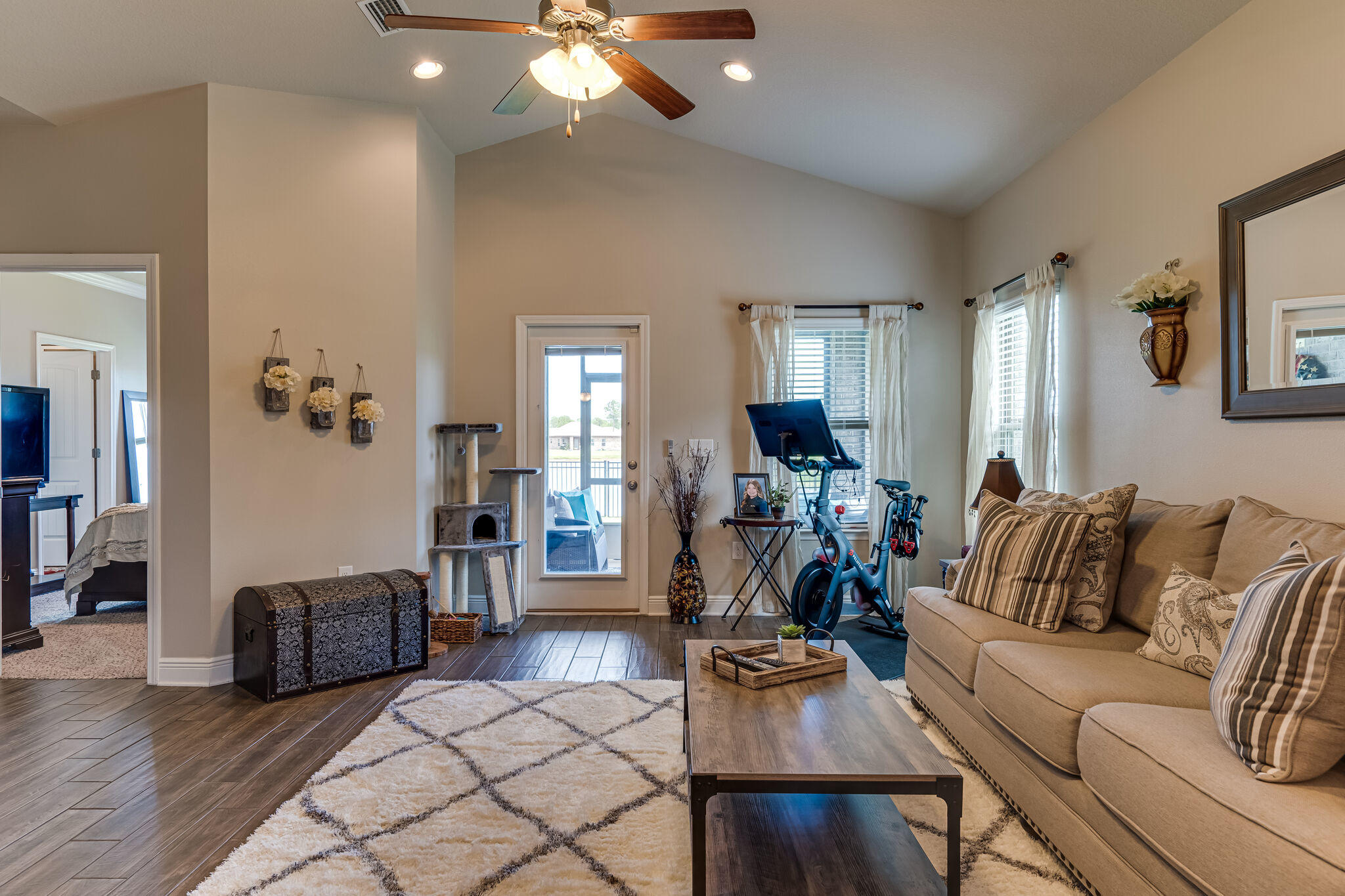 DRIFTWOOD ESTATES - Residential