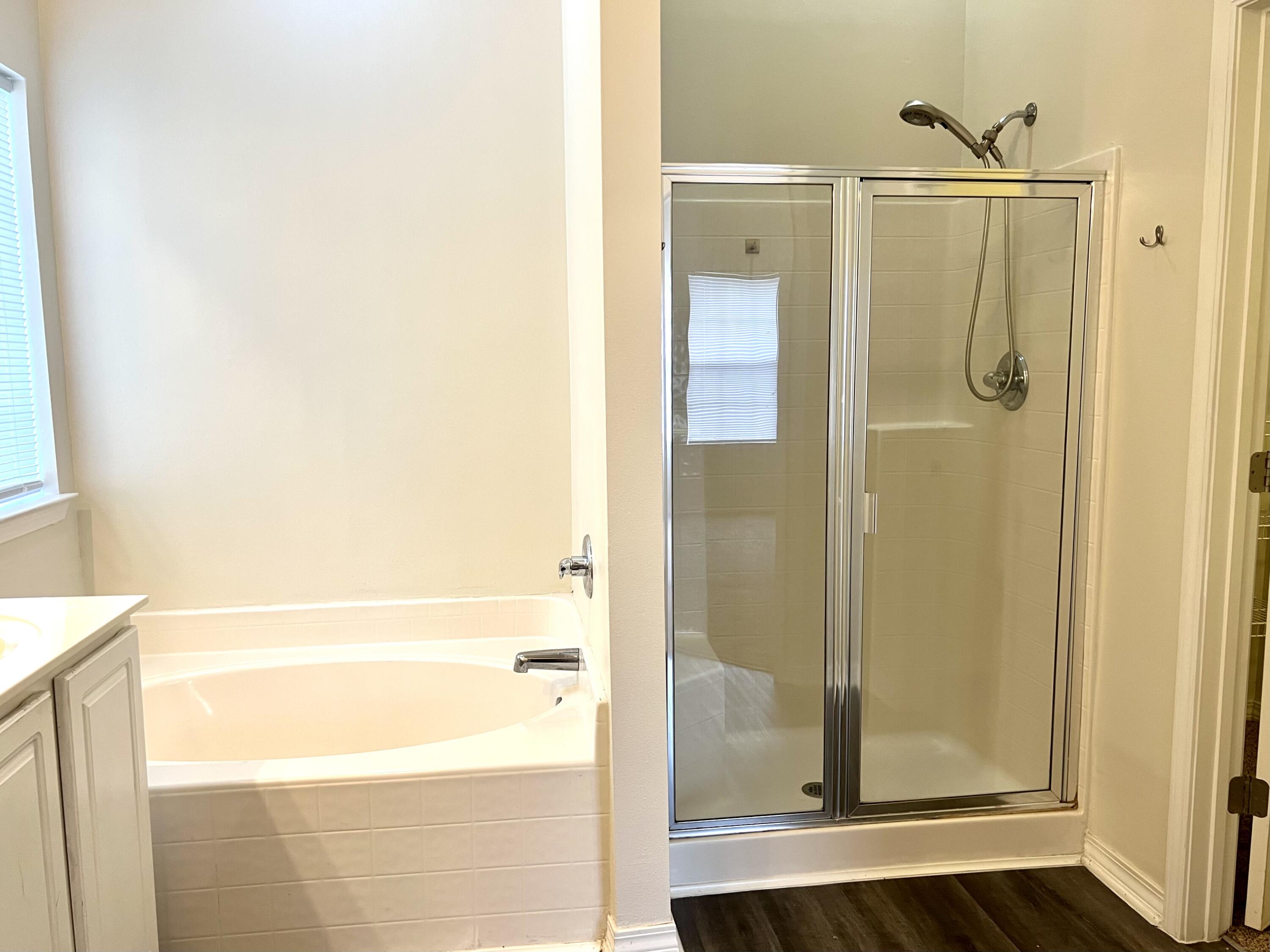 SANDY RIDGE ESTATES - Residential Lease