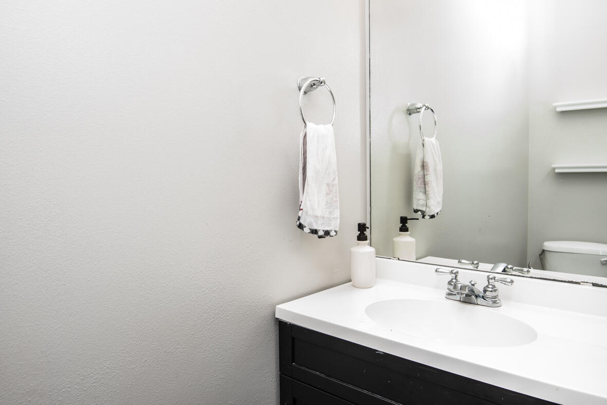 SANDY RIDGE ESTATES - Residential Lease