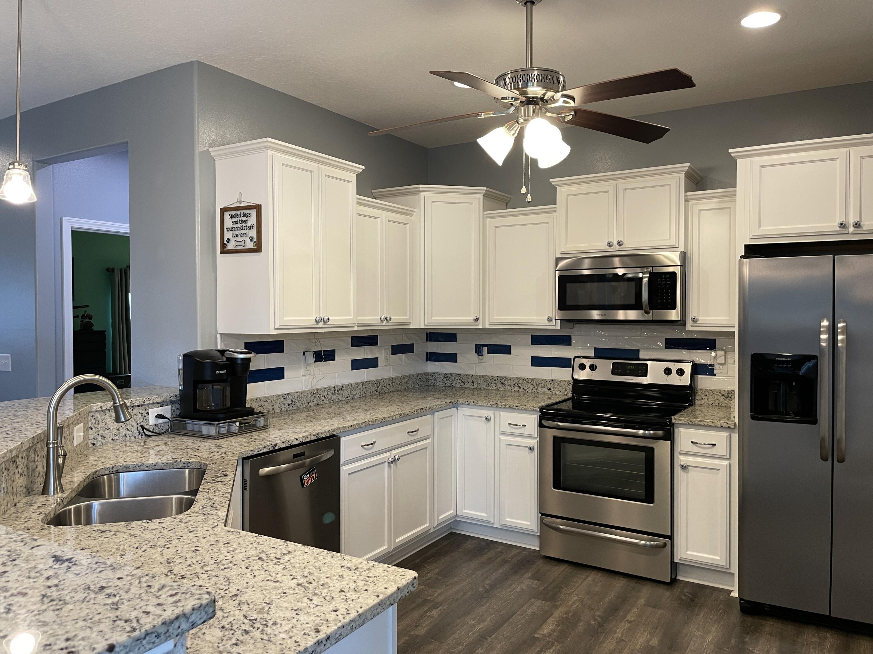 BAYOU PINES FIRST ADD UNREC - Residential