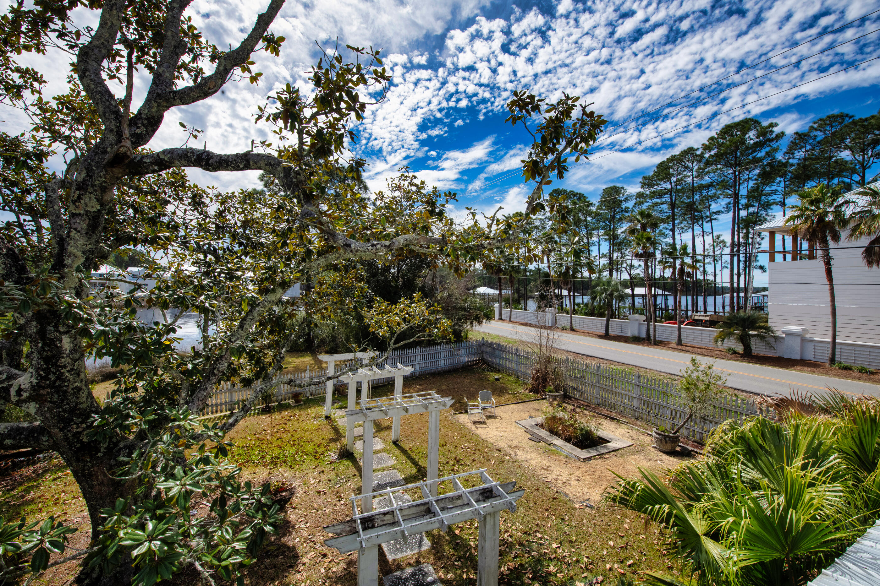 SANTA ROSA PLANTATION - Residential