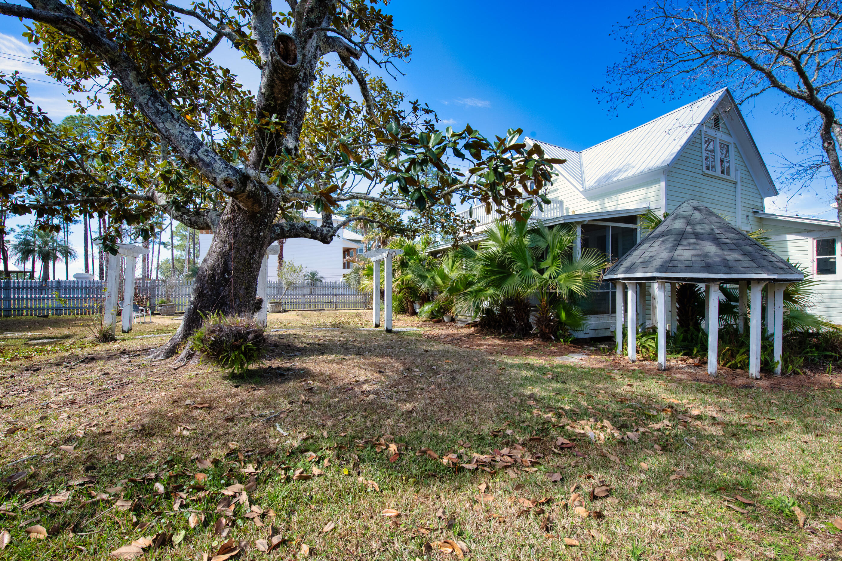 SANTA ROSA PLANTATION - Residential