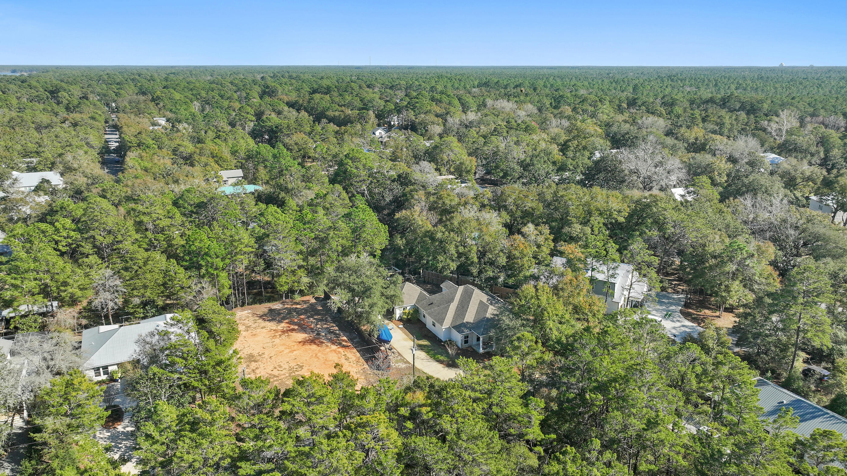 DAUGHETTES AMENDED - Land