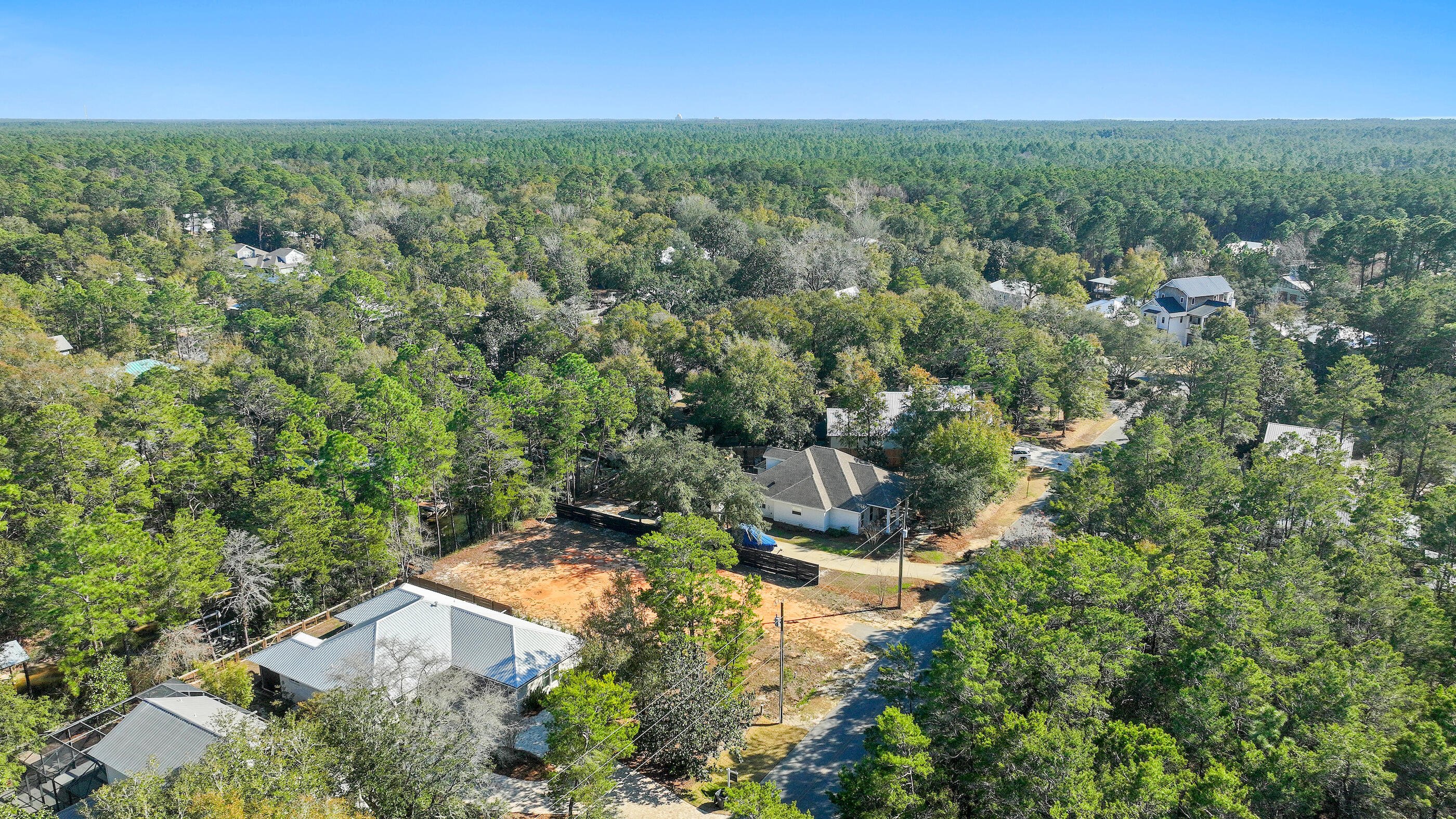 DAUGHETTES AMENDED - Land