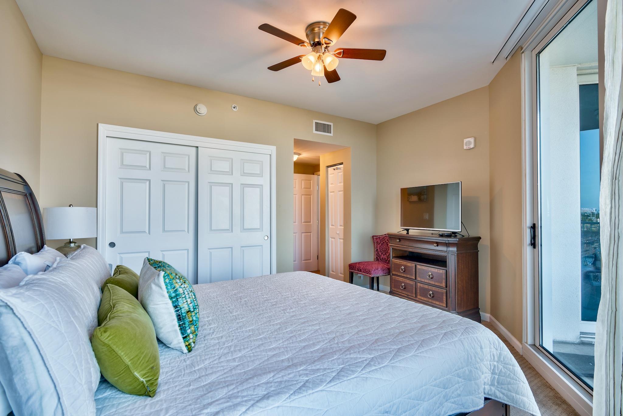 THE PALMS OF DESTIN - Residential