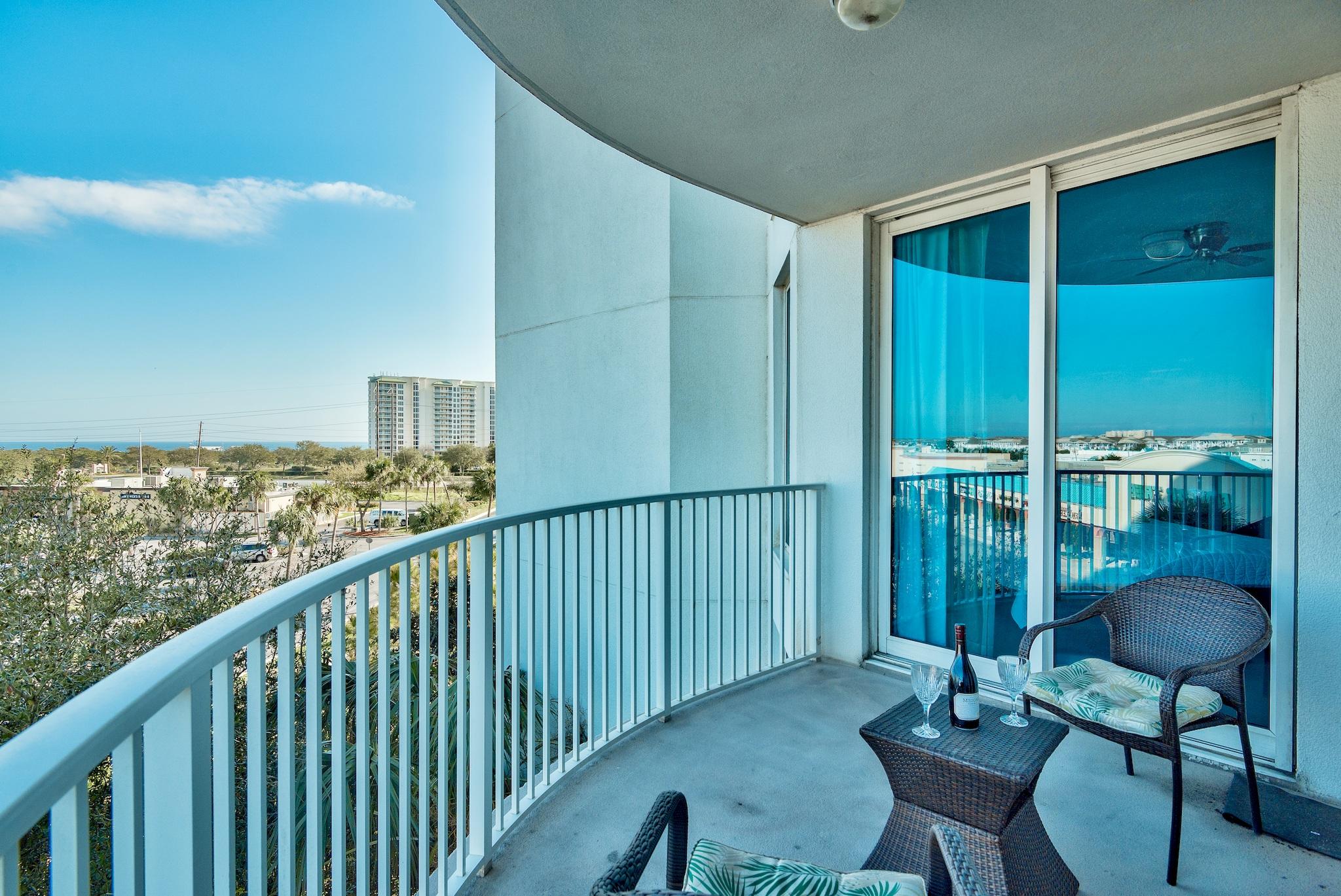 THE PALMS OF DESTIN - Residential