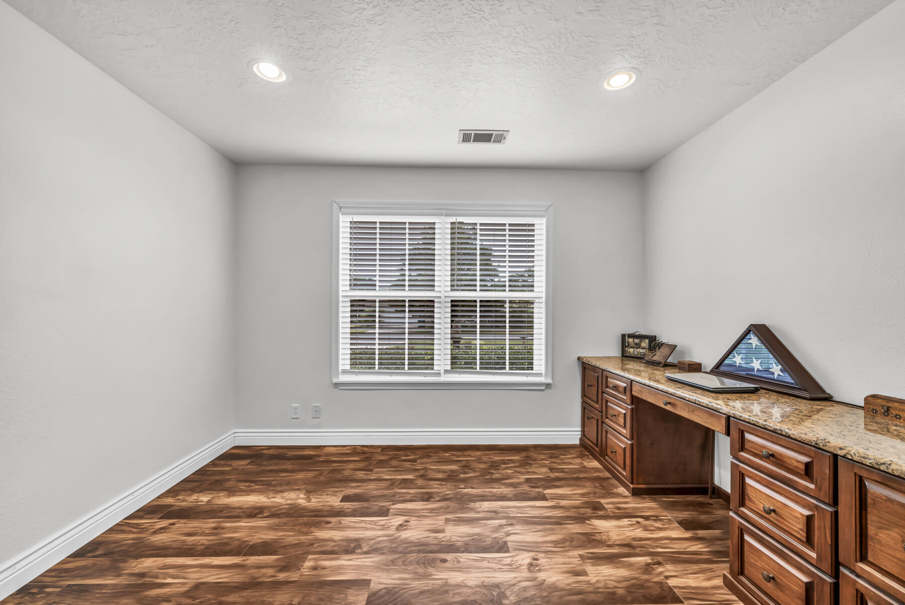 WYNNEHAVEN BEACH ESTATES - Residential