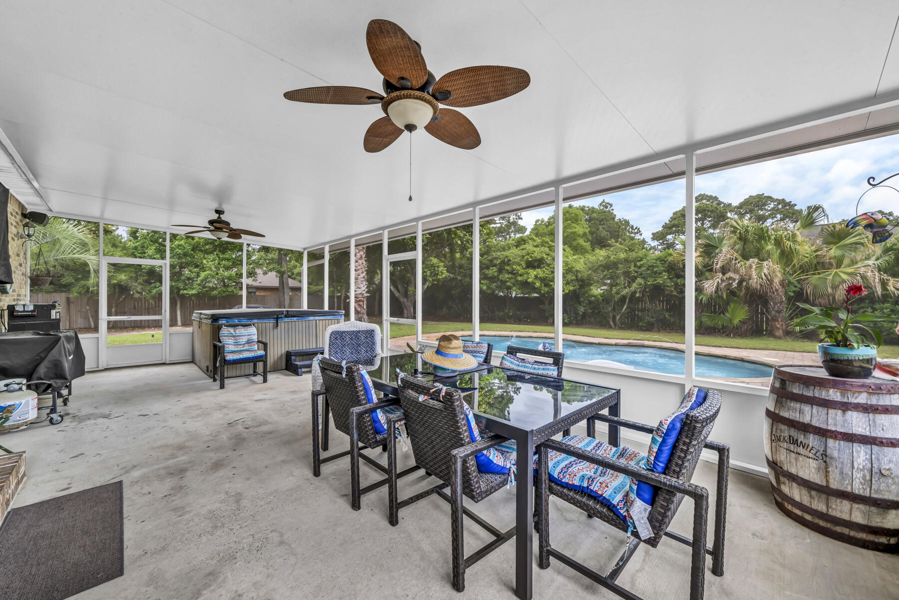 WYNNEHAVEN BEACH ESTATES - Residential