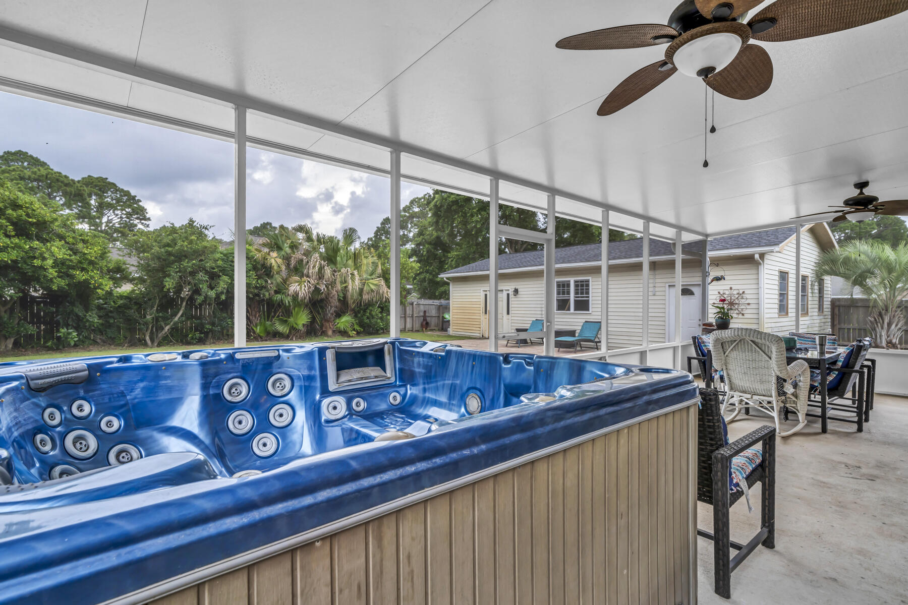 WYNNEHAVEN BEACH ESTATES - Residential
